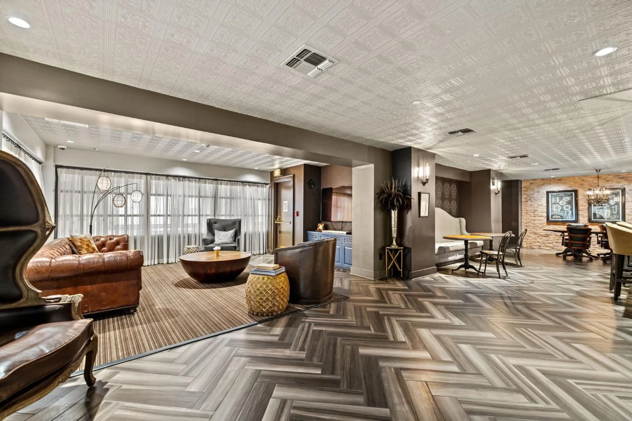 Communal lounge/ TV room in The Maverick, powered by Placemakr - River Walk