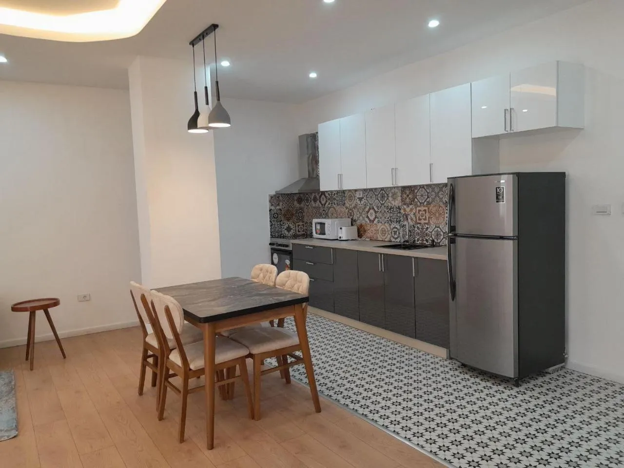 Kitchen or kitchenette in Zemilo Hotel Apartment