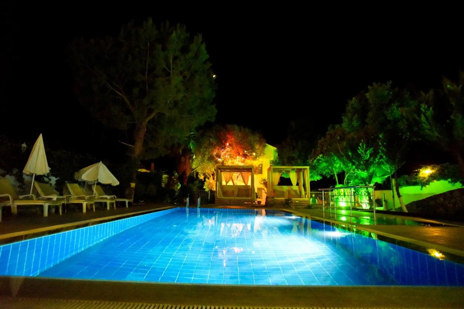 Night in Kekik Azure Homes Ölüdeniz