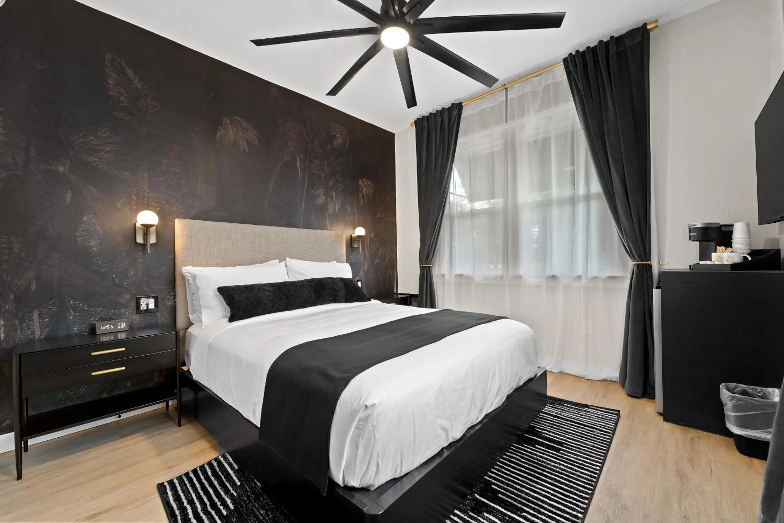 Bedroom, Bed in Hotel Zindel