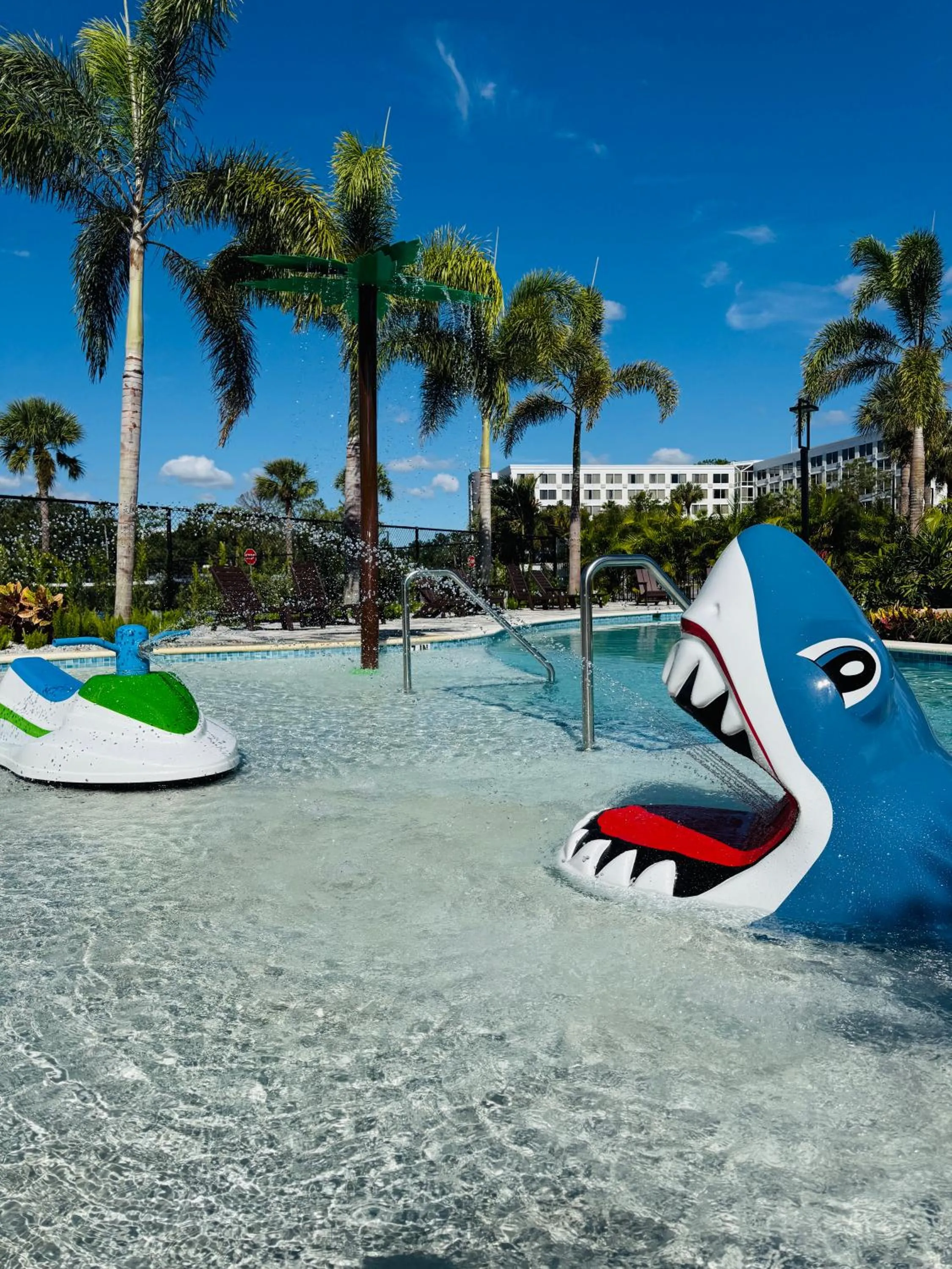 Swimming pool in Kompose Boutique Resort @ Theme Parks