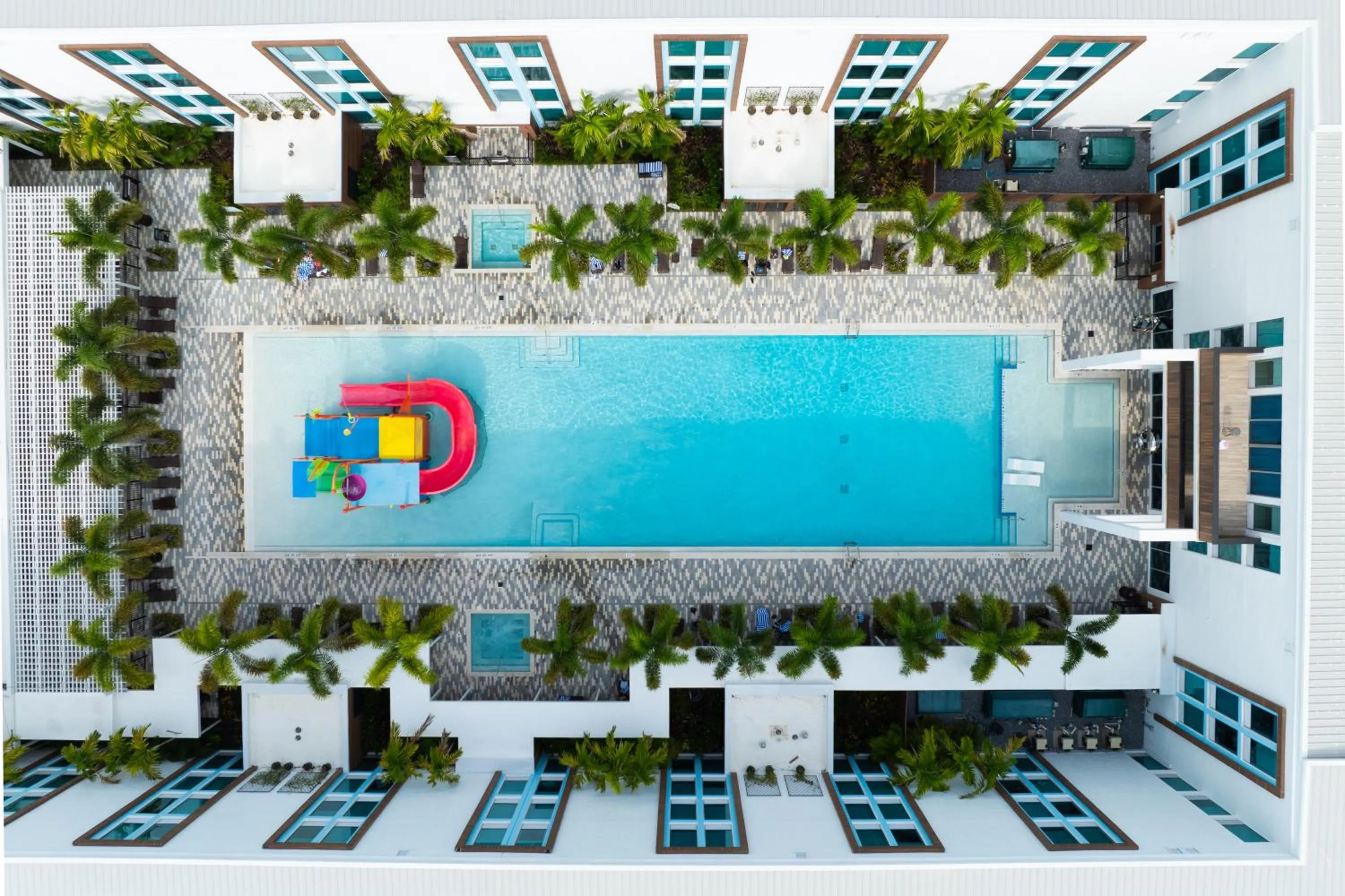 Swimming pool in Kompose Boutique Resort @ Theme Parks