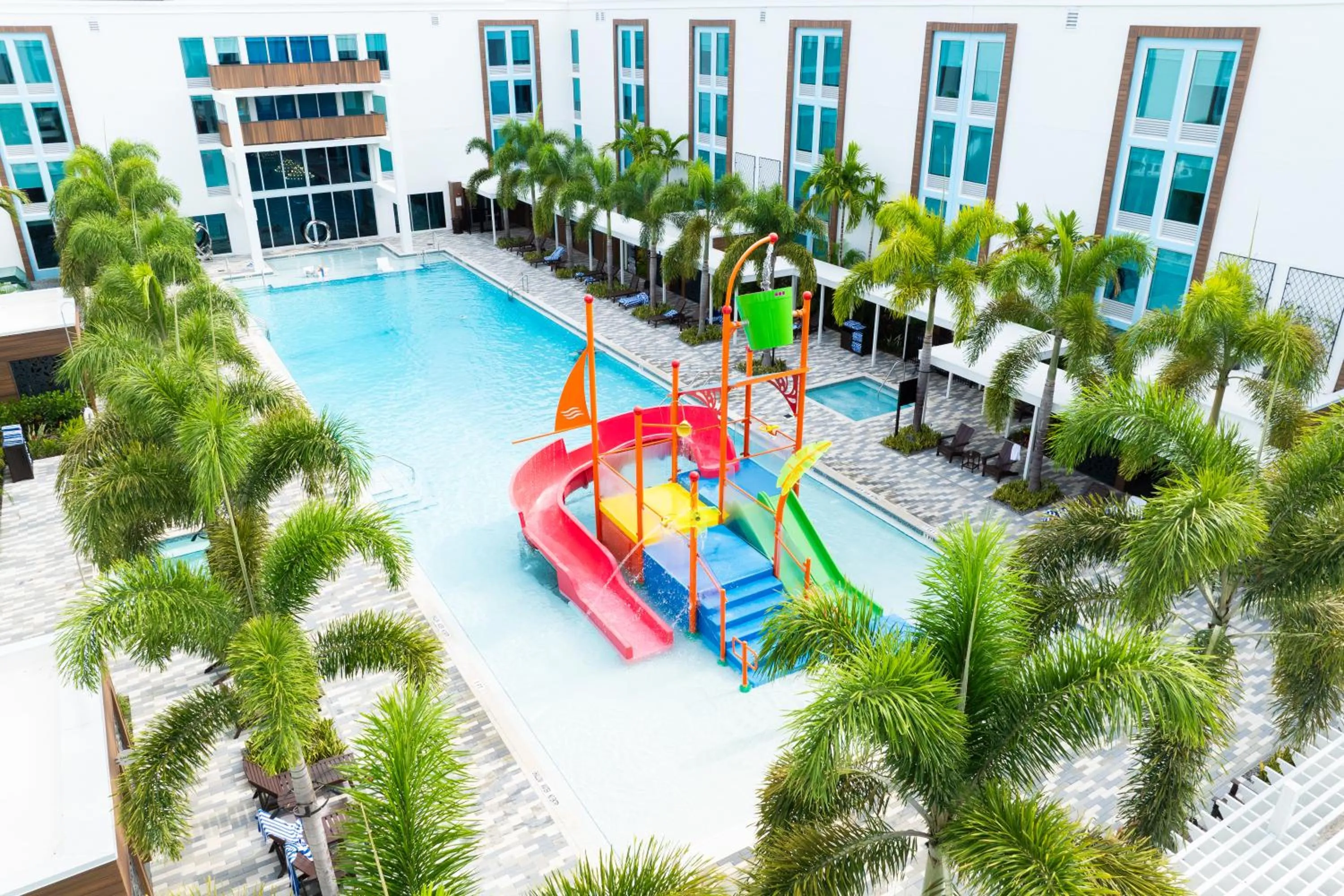 Swimming pool in Kompose Boutique Resort @ Theme Parks