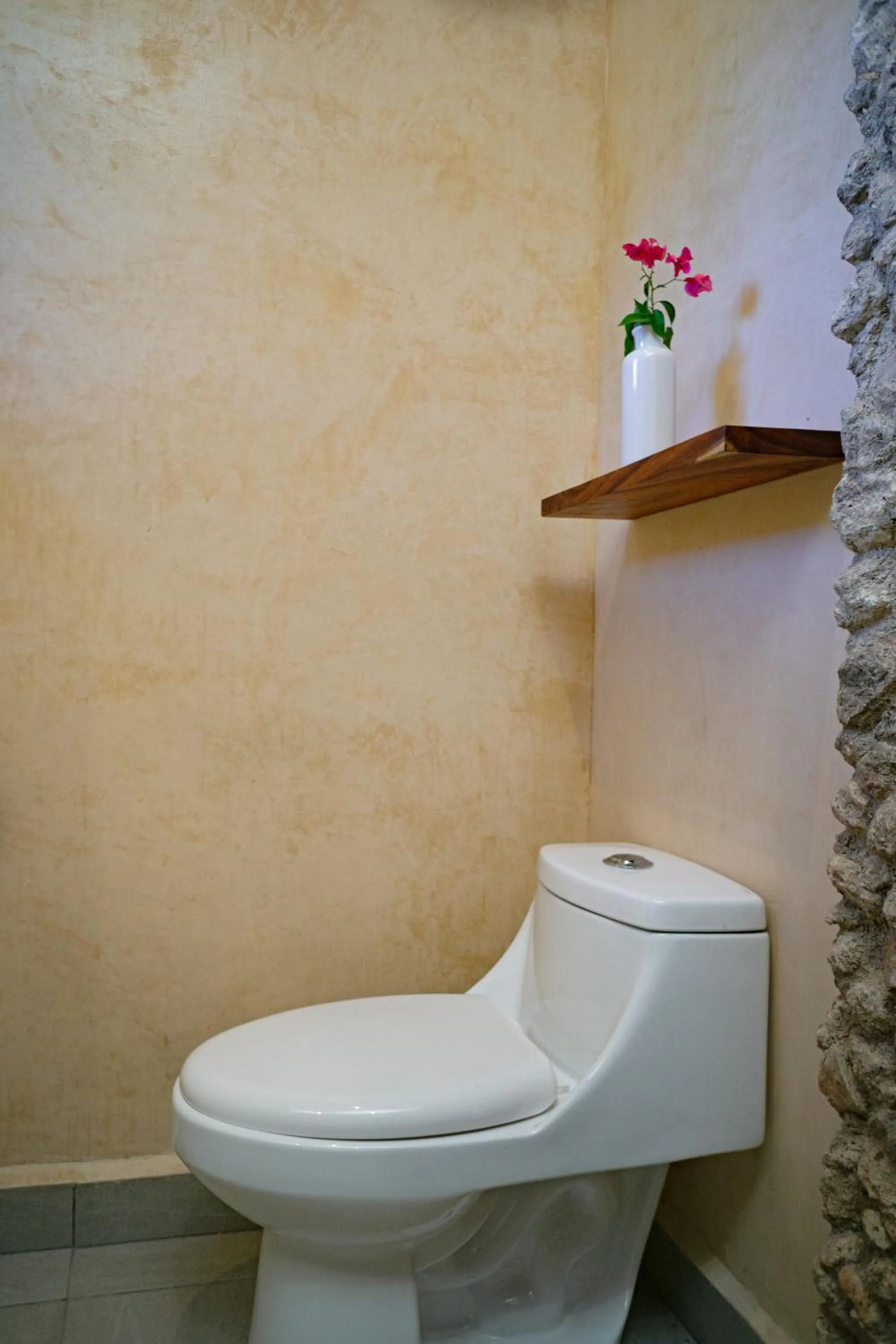 Bathroom in Mero Mero Hotel