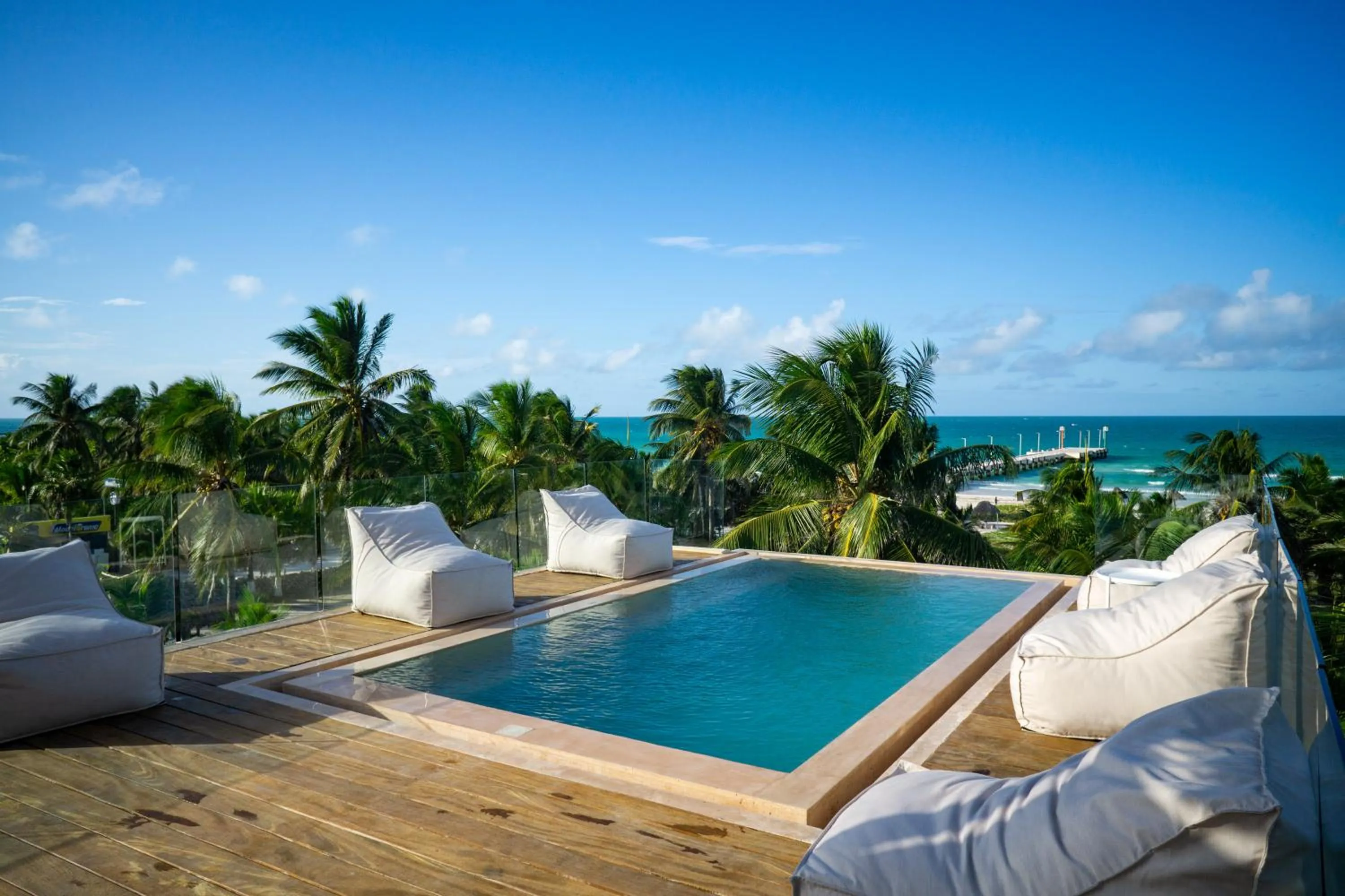 Balcony/Terrace in Mero Mero Hotel