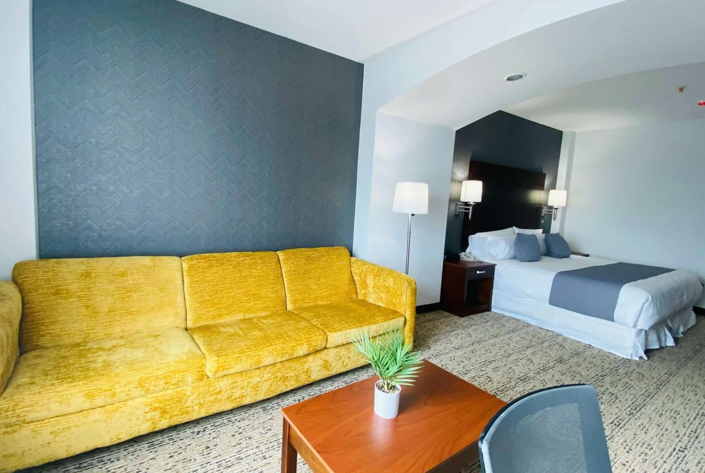 Bed in La Quinta by Wyndham Reynosa