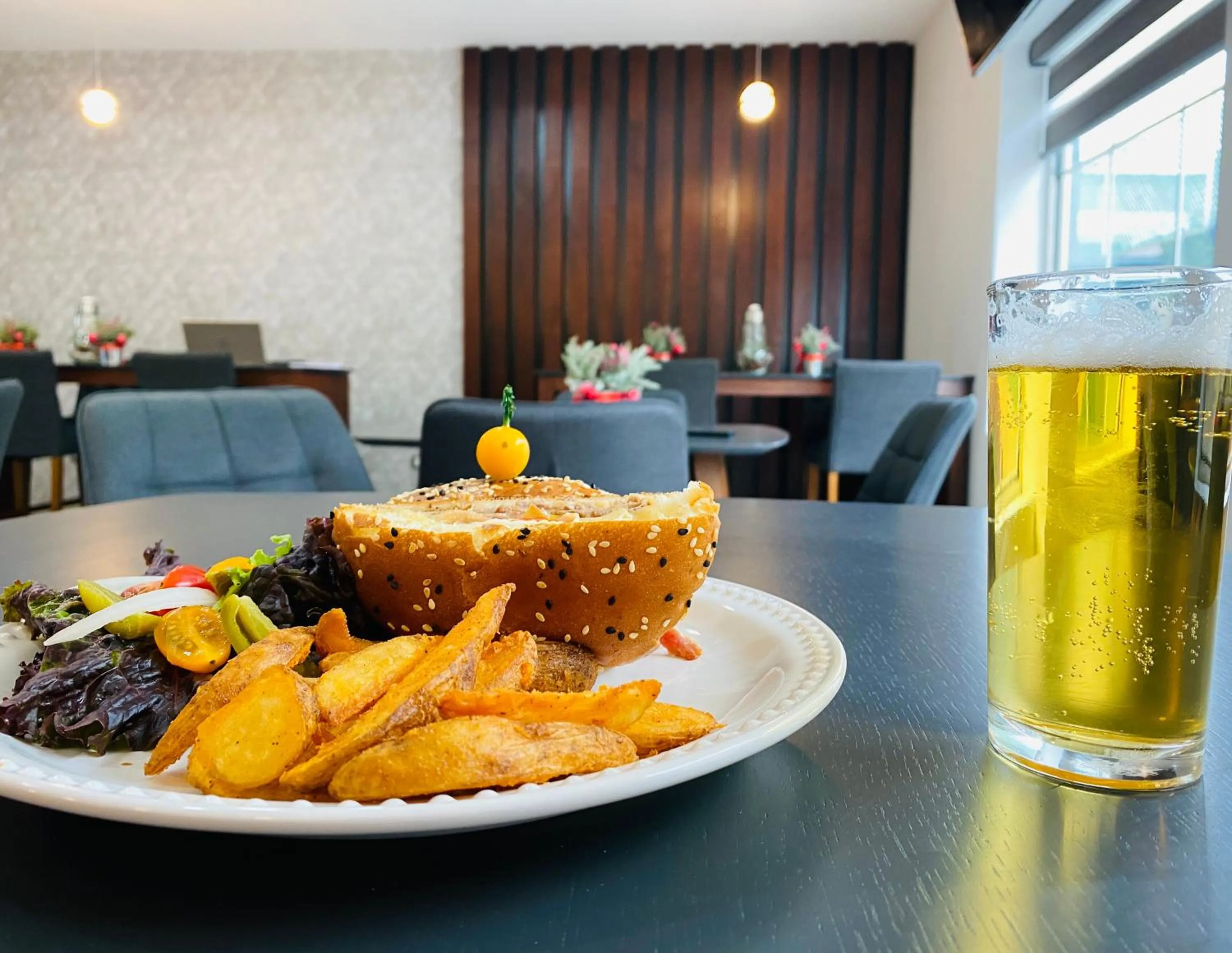 Restaurant/places to eat in La Quinta by Wyndham Reynosa