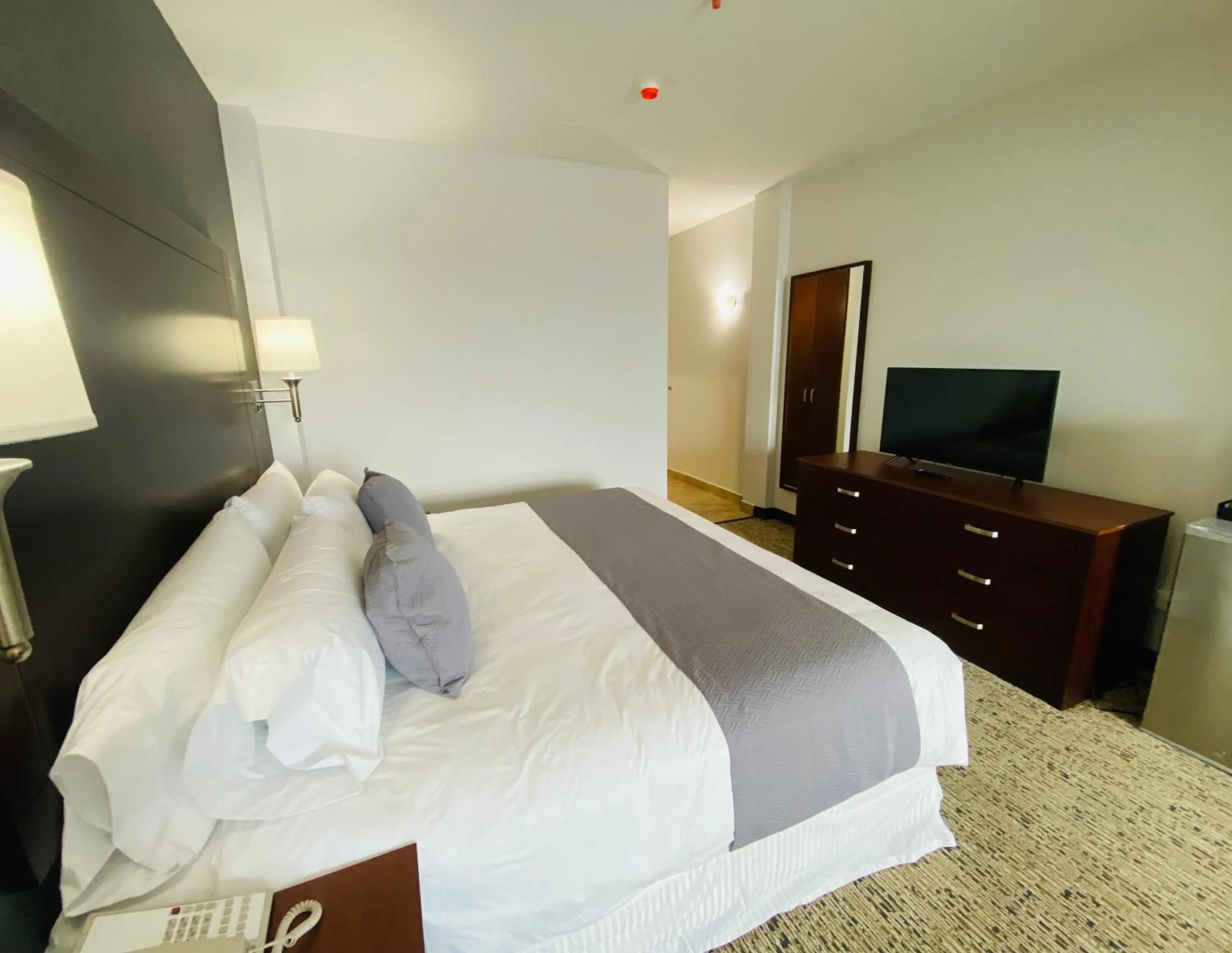 Bed in La Quinta by Wyndham Reynosa