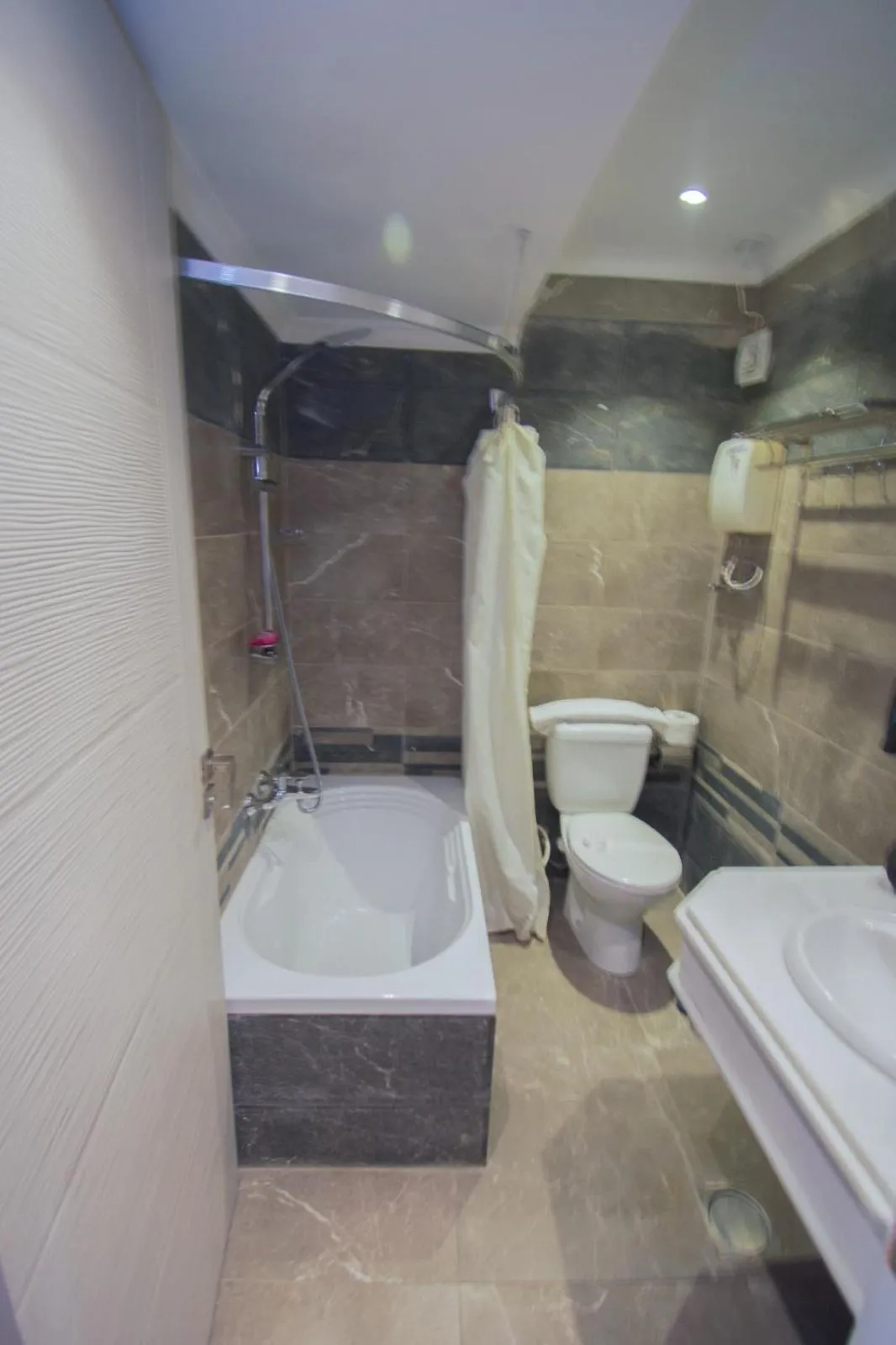 Nile Boutique Hotel Guardian