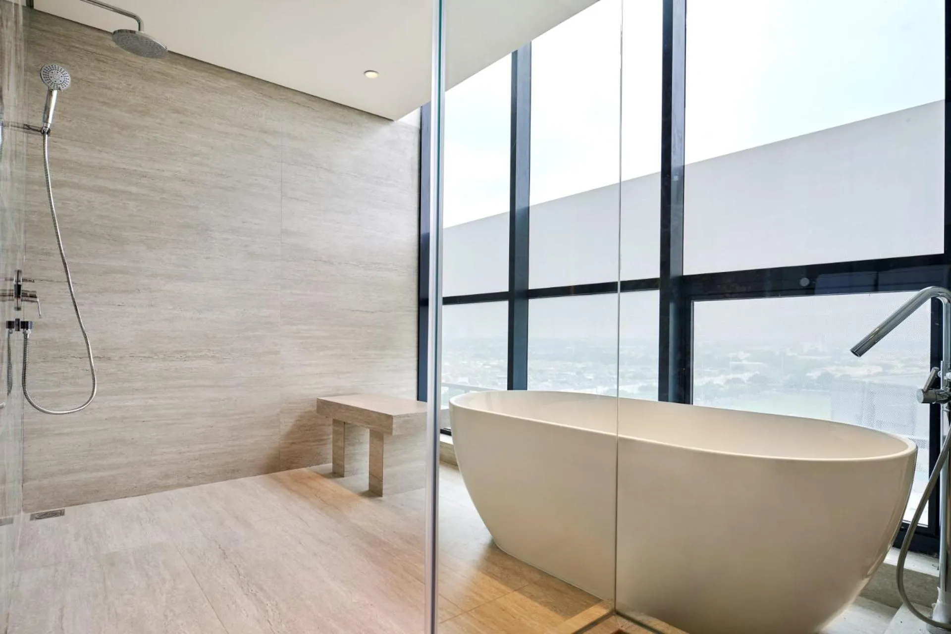 Bath in VIVERE Hotel, ARTOTEL Curated