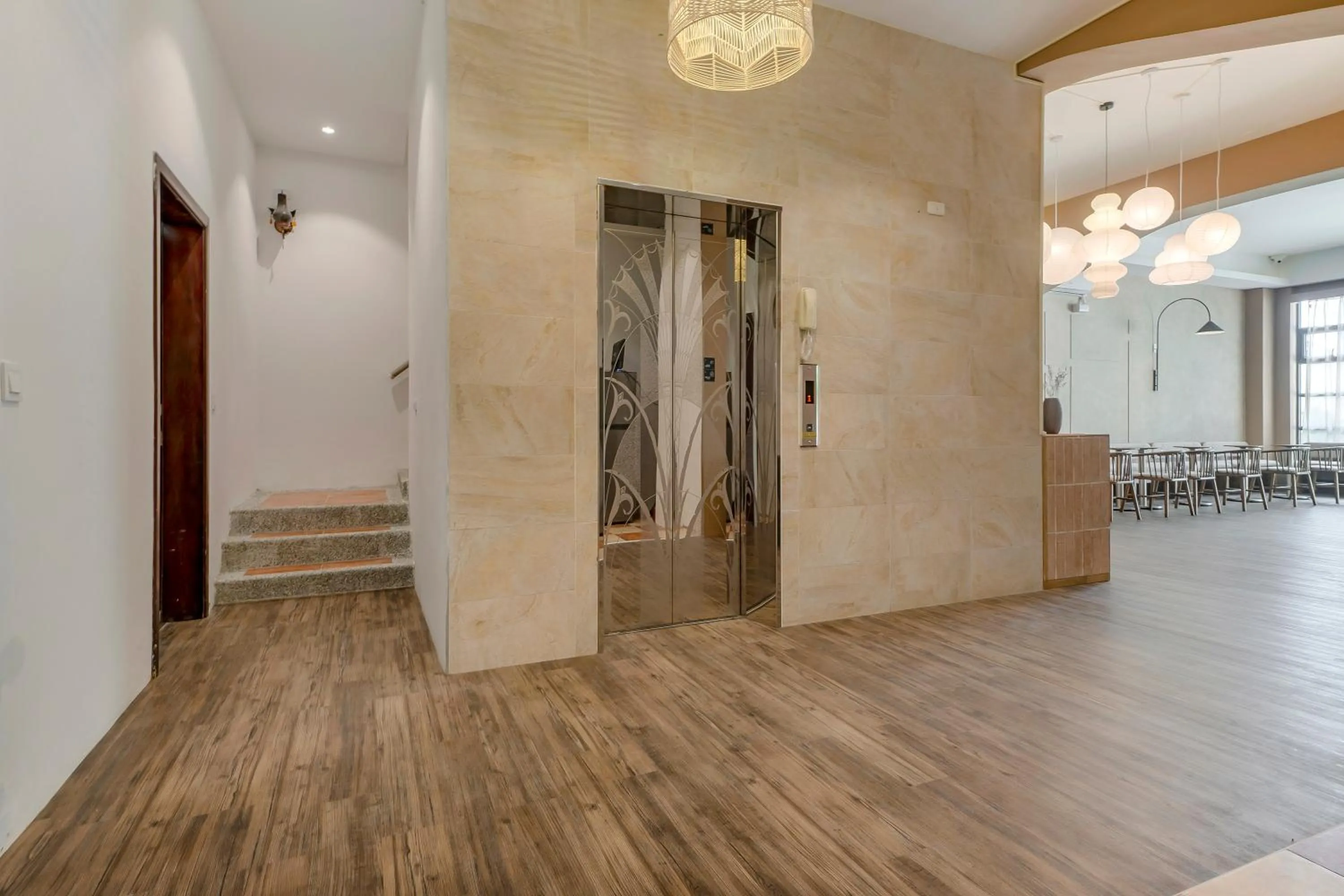 elevator in Kuma B&B