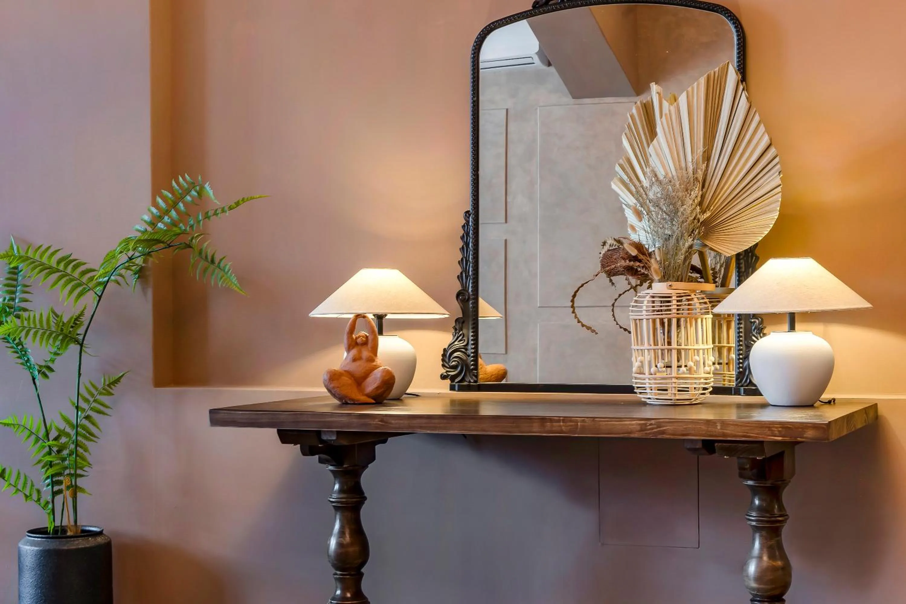 Decorative detail in Kuma B&B