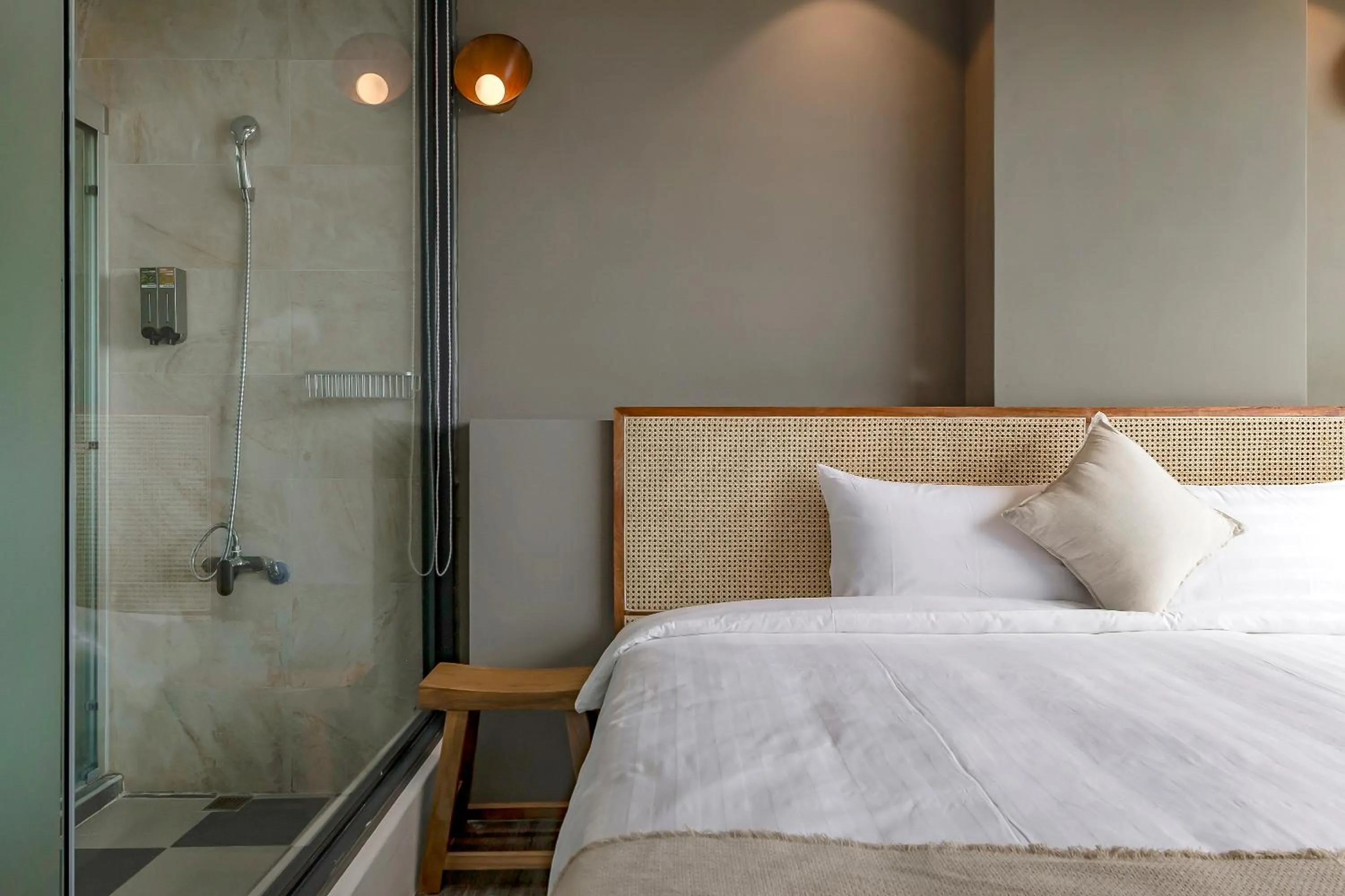 Photo of the whole room, Bed in Kuma B&B