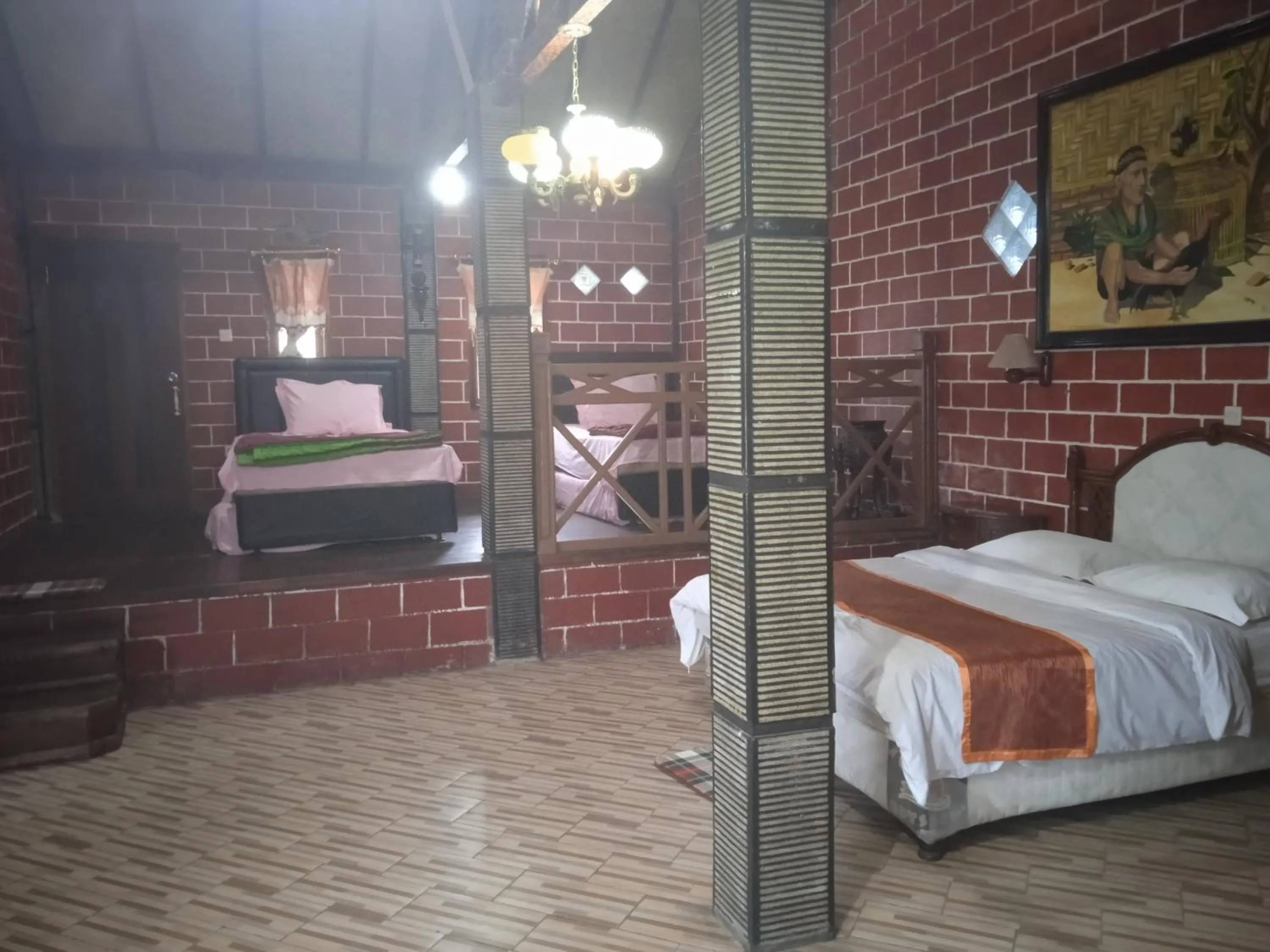 Bed in Yoschi's Hotel Bromo