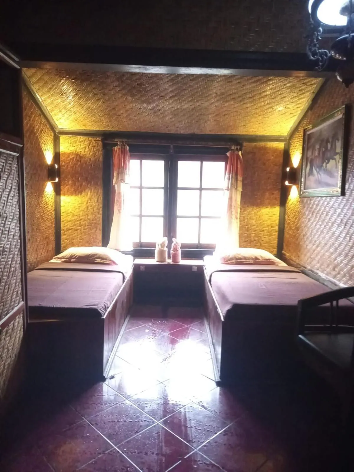 Bed in Yoschi's Hotel Bromo