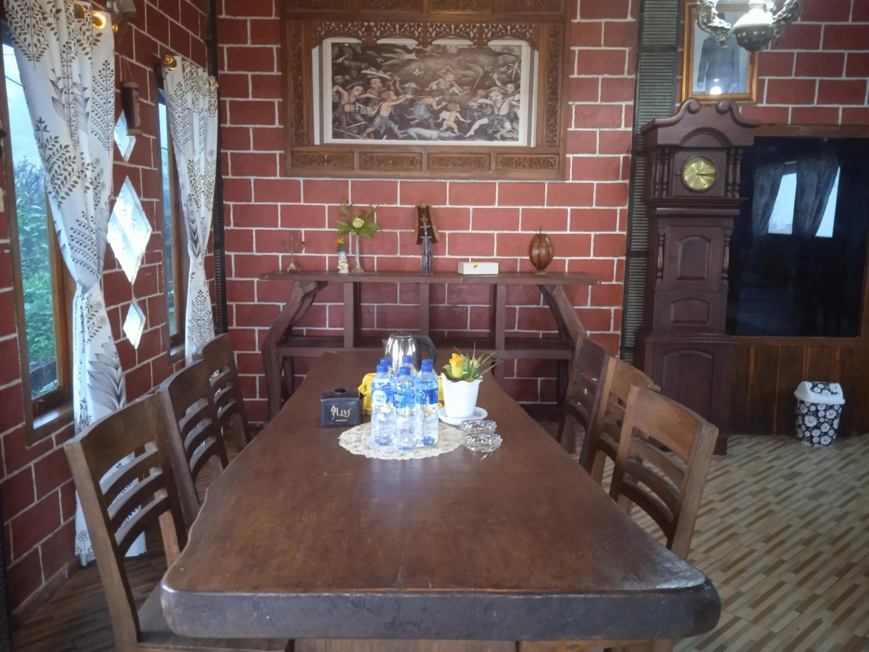 Seating area in Yoschi's Hotel Bromo