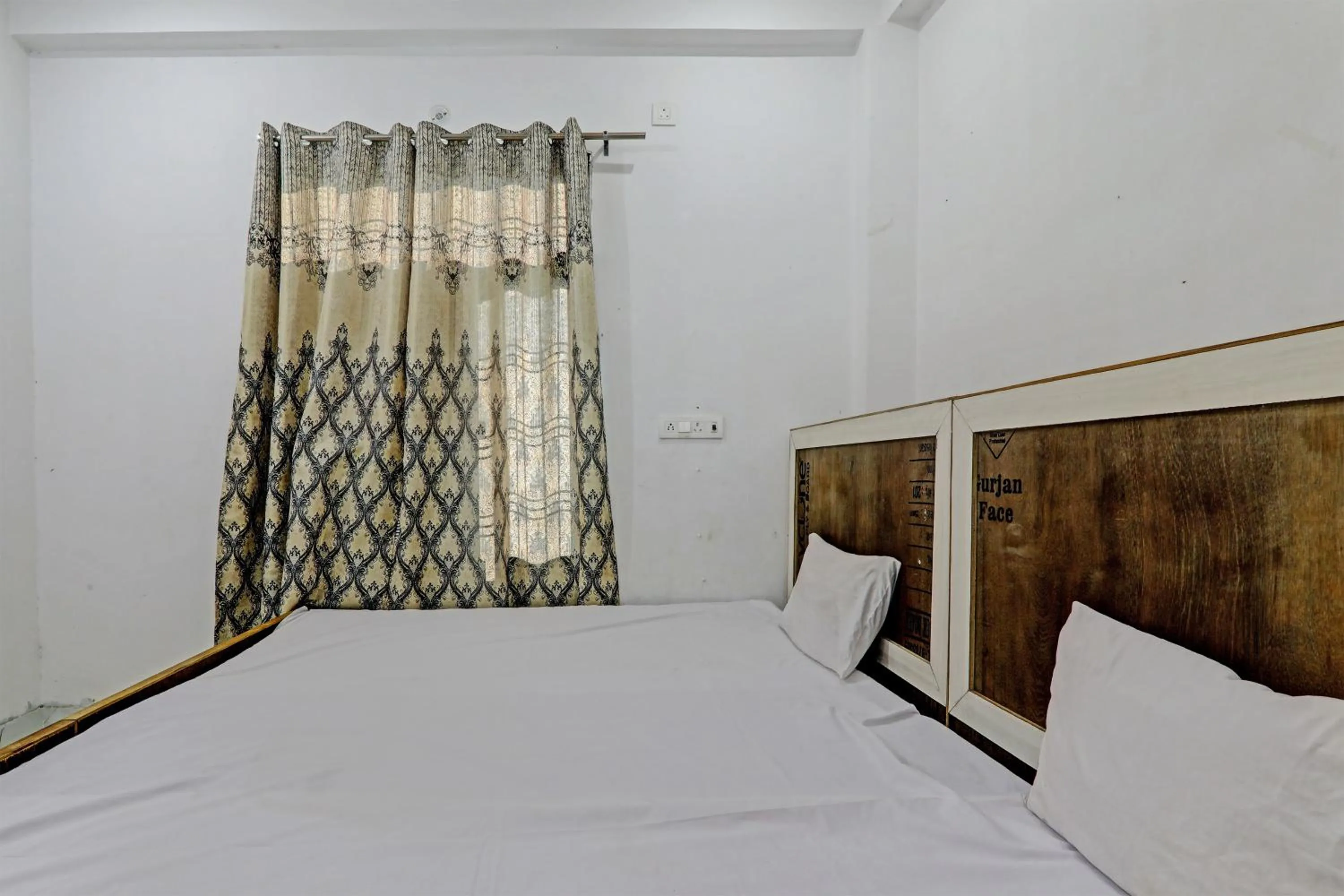 Lobby or reception, Bed in Hotel O by OYO ONCE MORE RESTAURANT AND CAFE