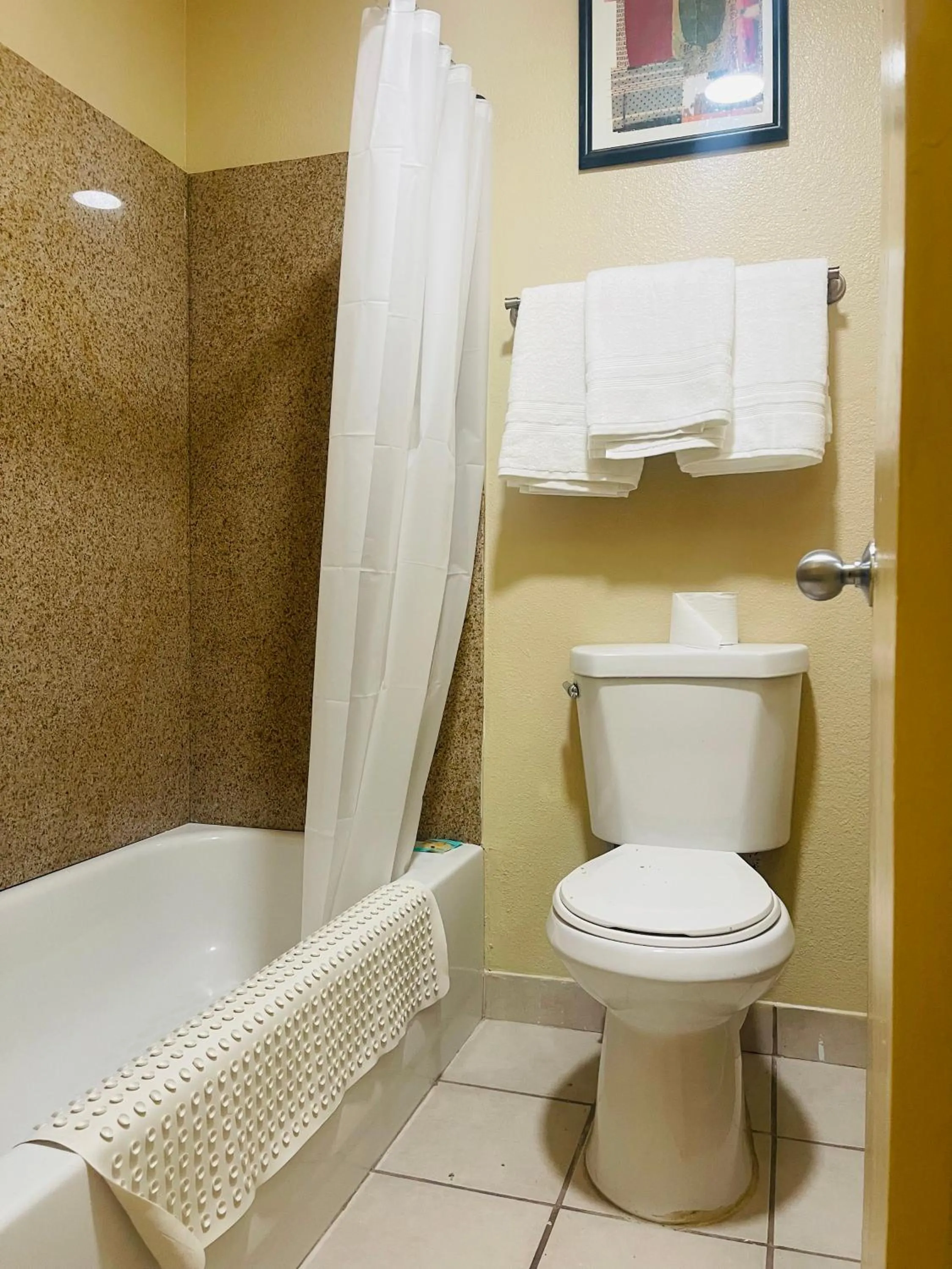 Bathroom in Happy Smart Inn I-10 Eloy and Casa Grande