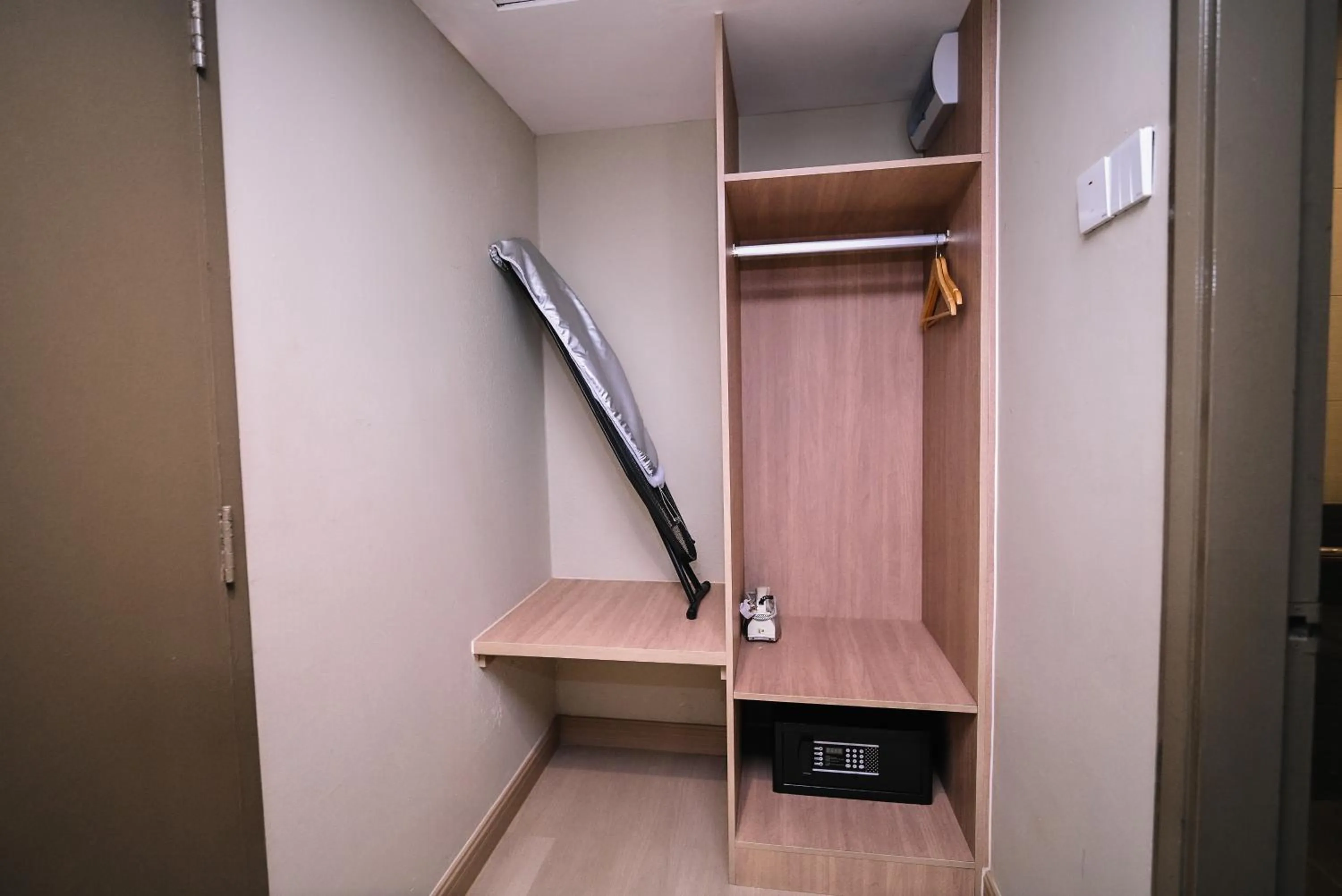 Kingston Hotel 6 - Changkat, Bukit Bintang