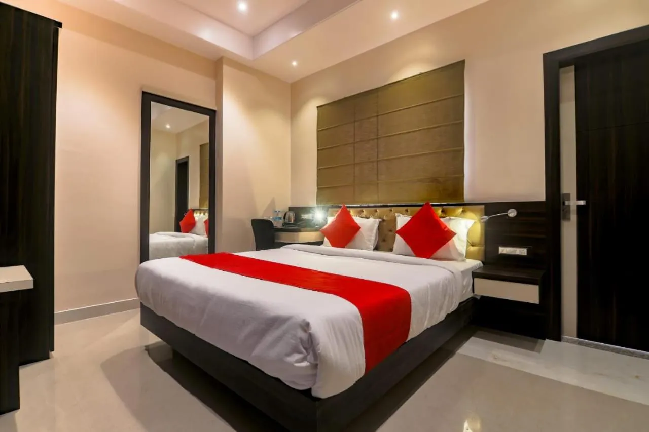 Bed in Aditya Residency
