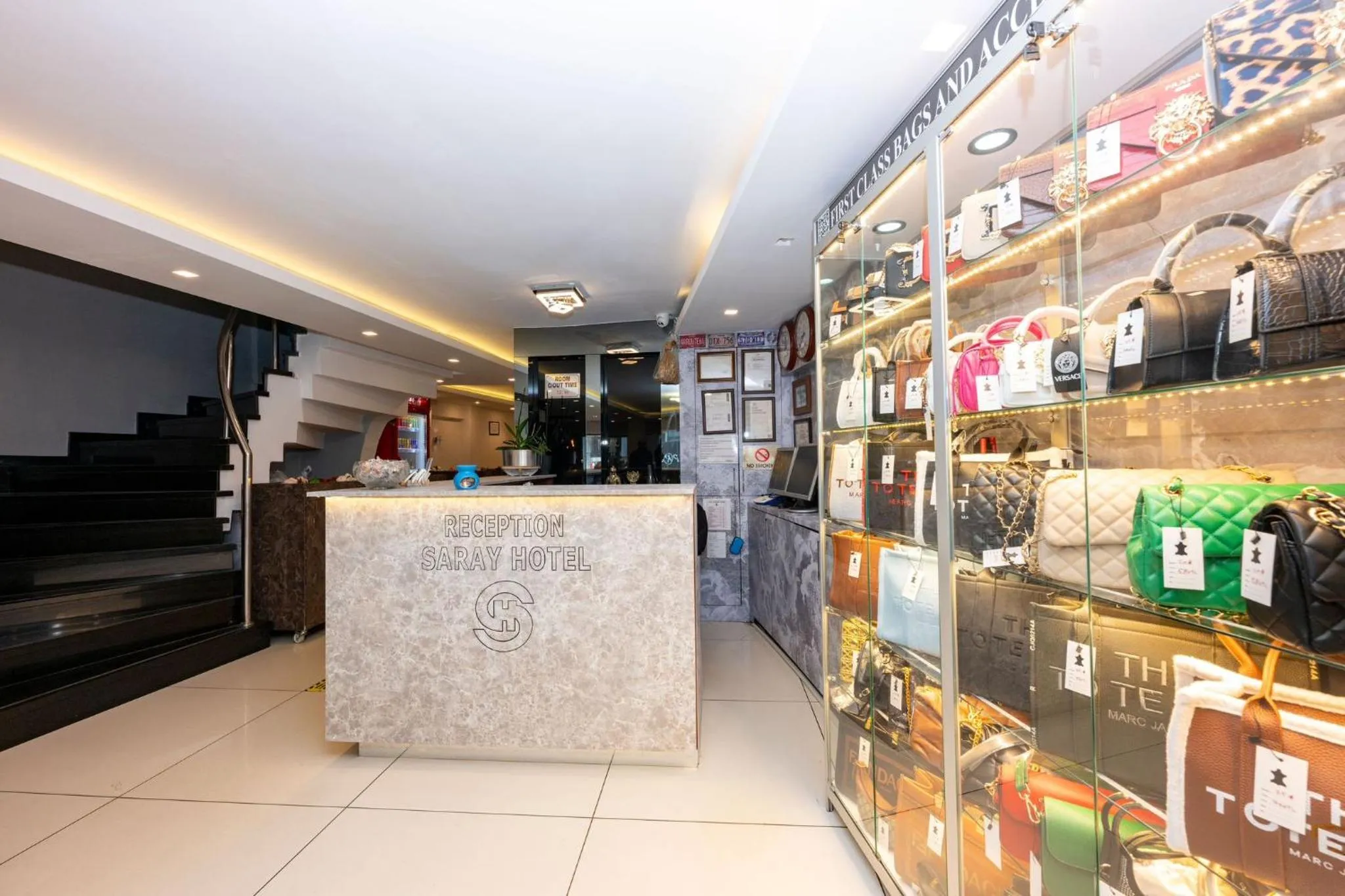 Lobby or reception in Saray Boutique Hotel Laleli