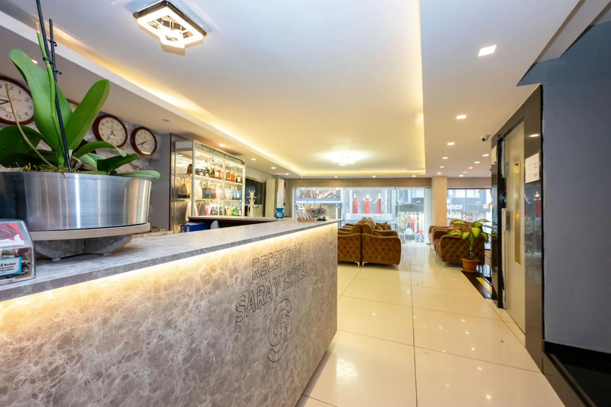 Lobby or reception in Saray Boutique Hotel Laleli