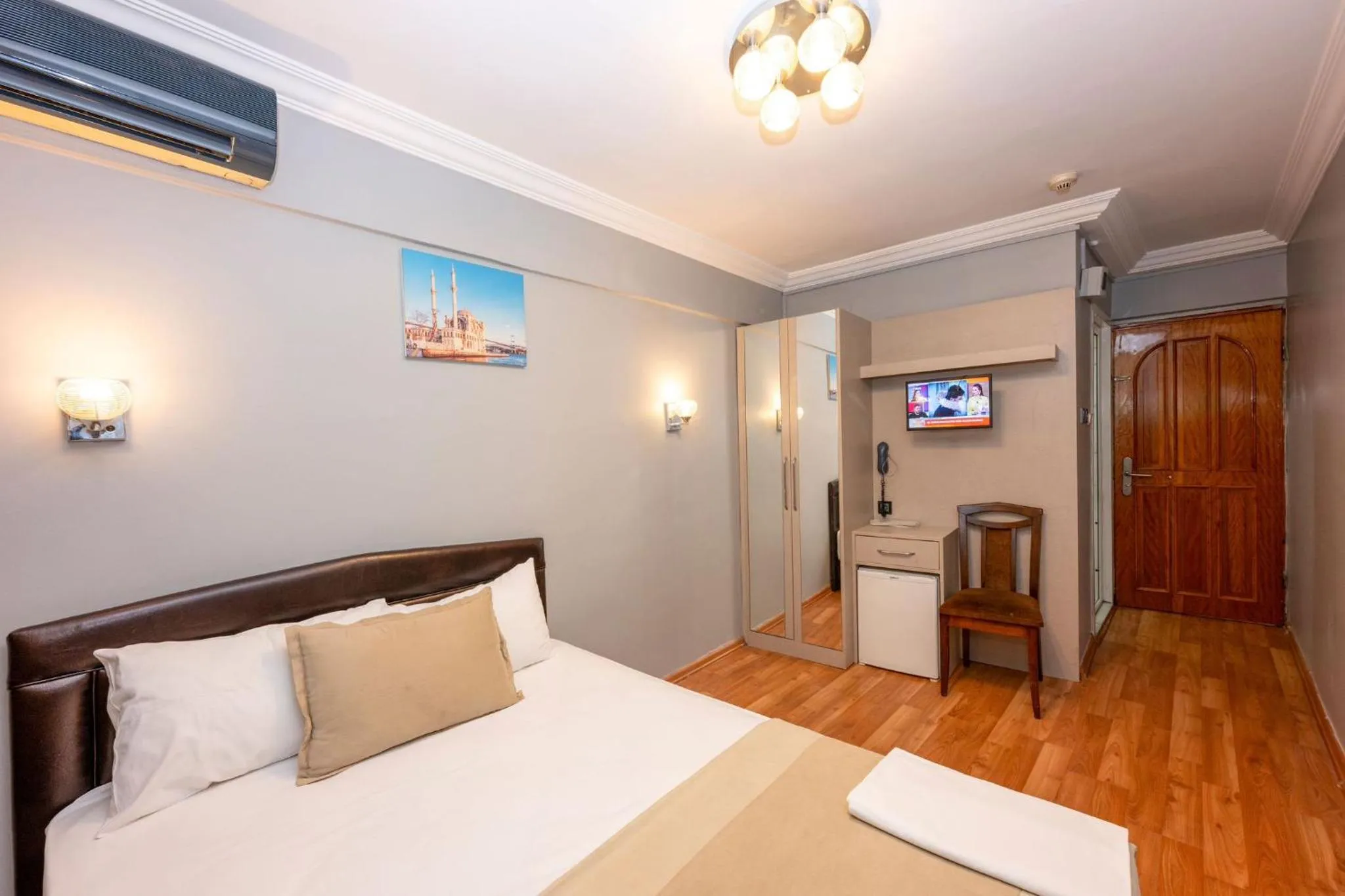 Bed in Saray Boutique Hotel Laleli