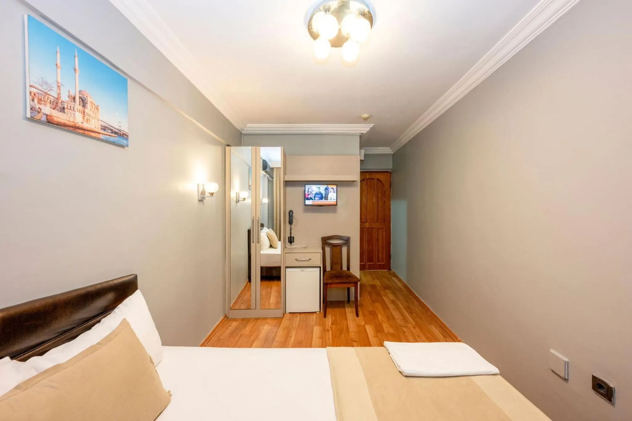 Bed in Saray Boutique Hotel Laleli