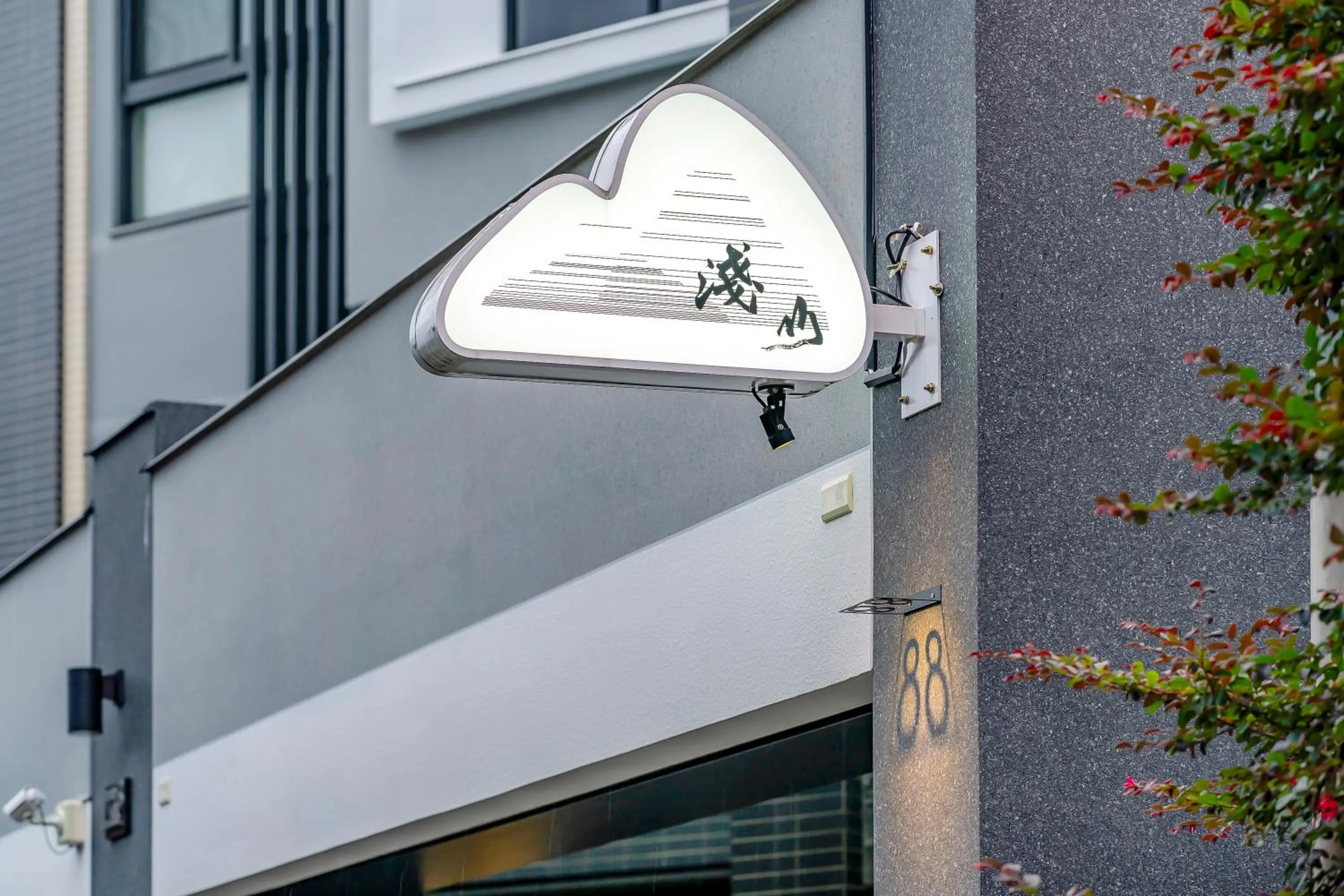 Property building in Rolling hills