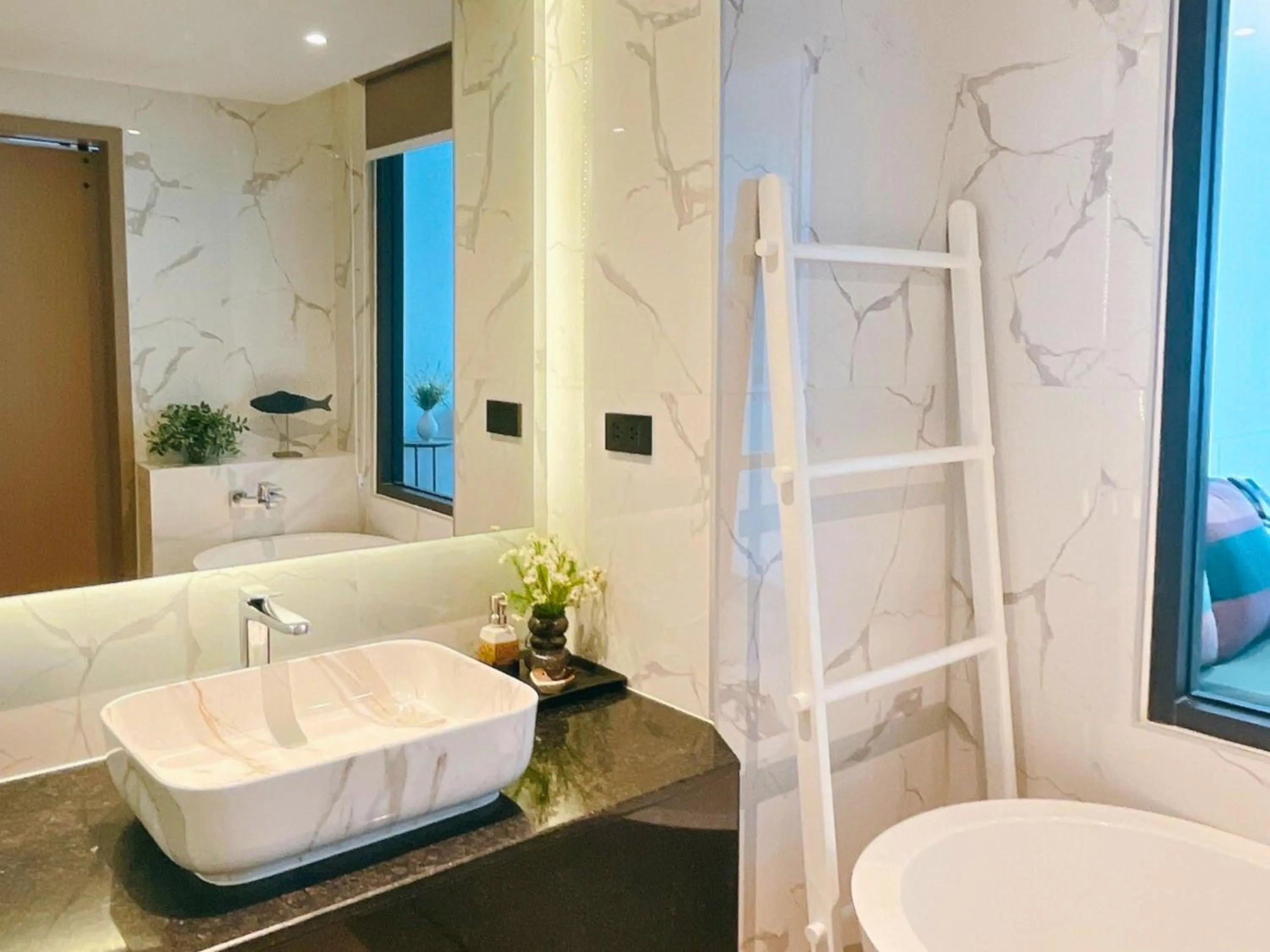 Shower in Sand Dance Hotel