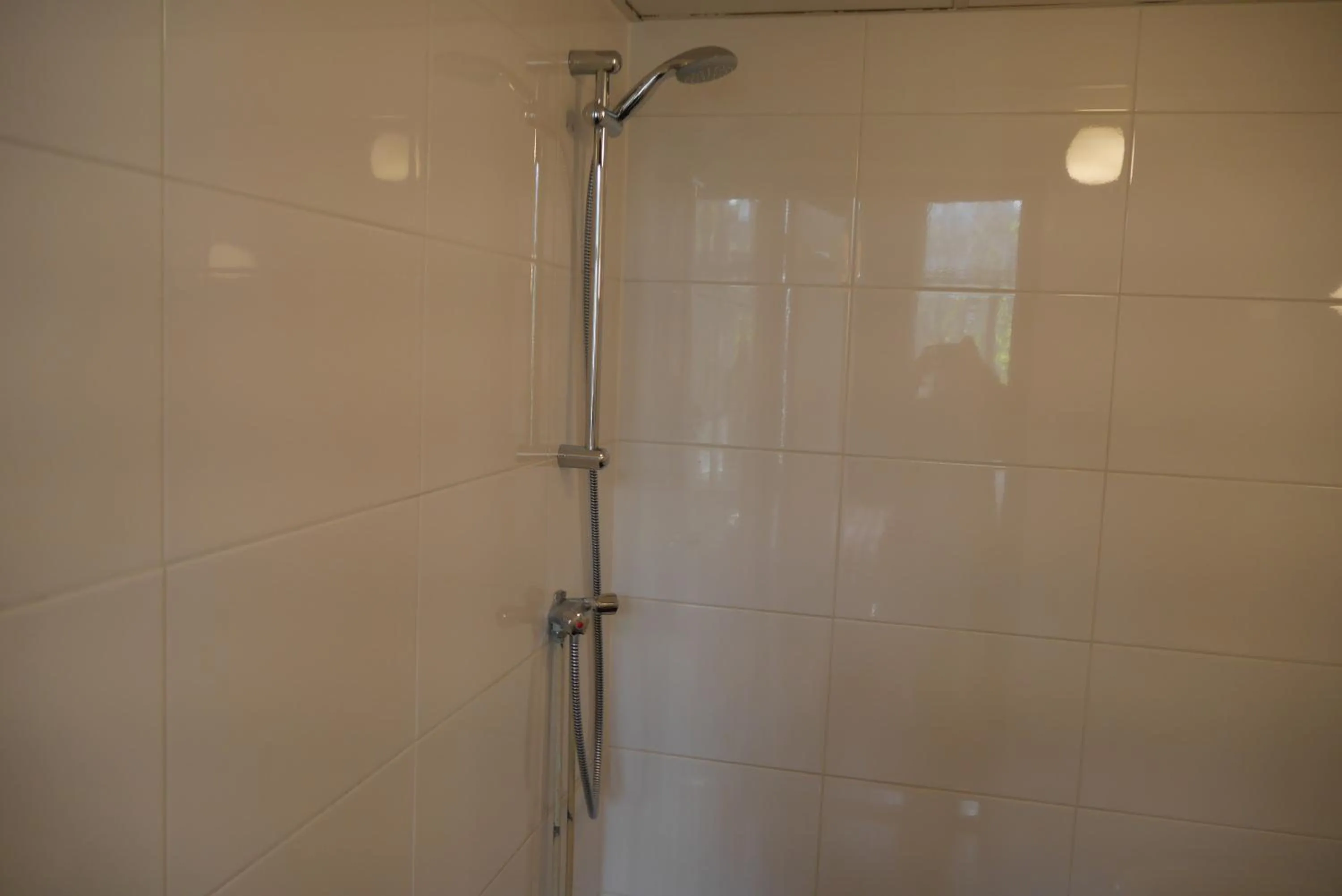 Shower in Hotel Galerij