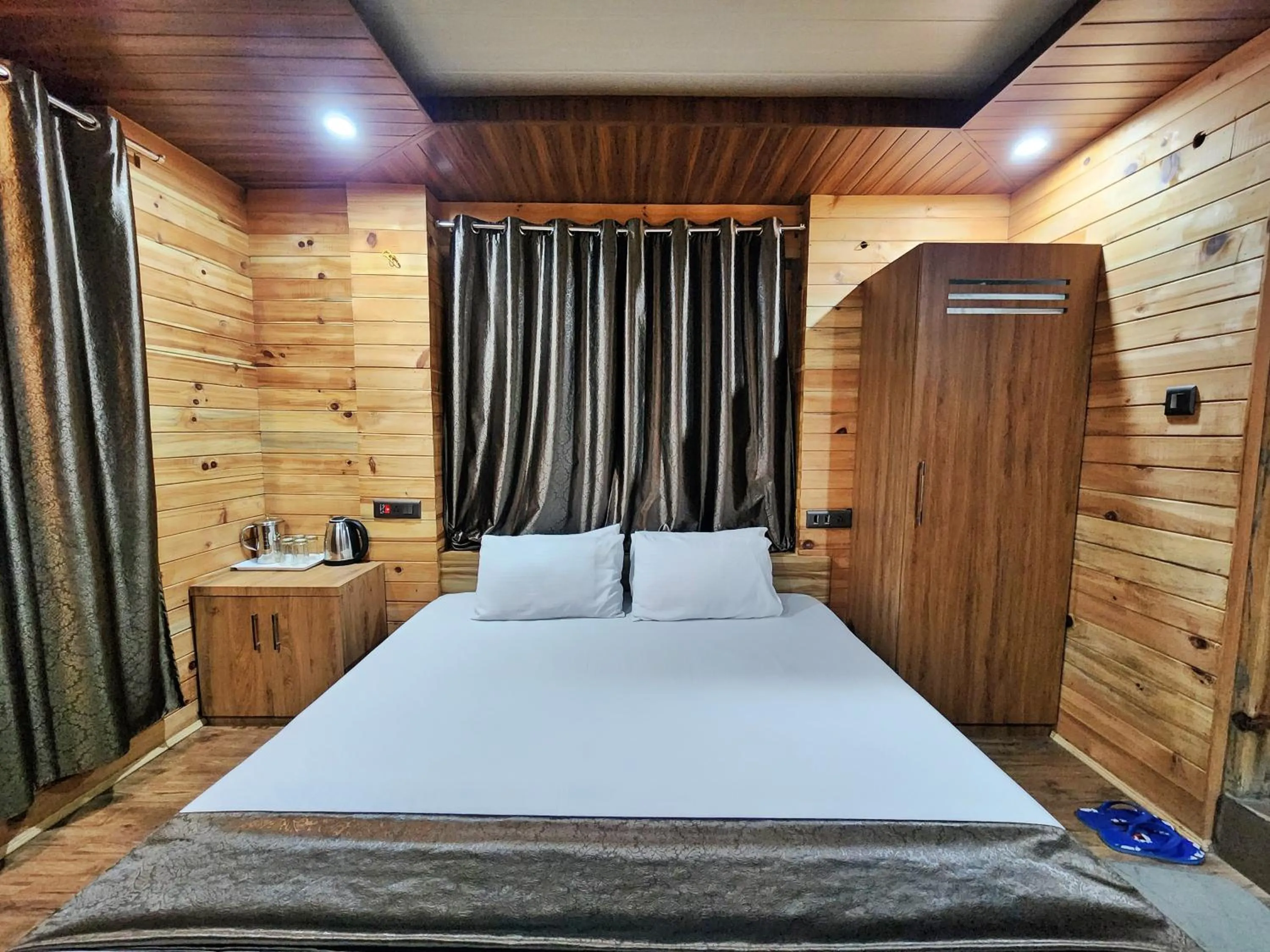 Bed in The White Season Residency