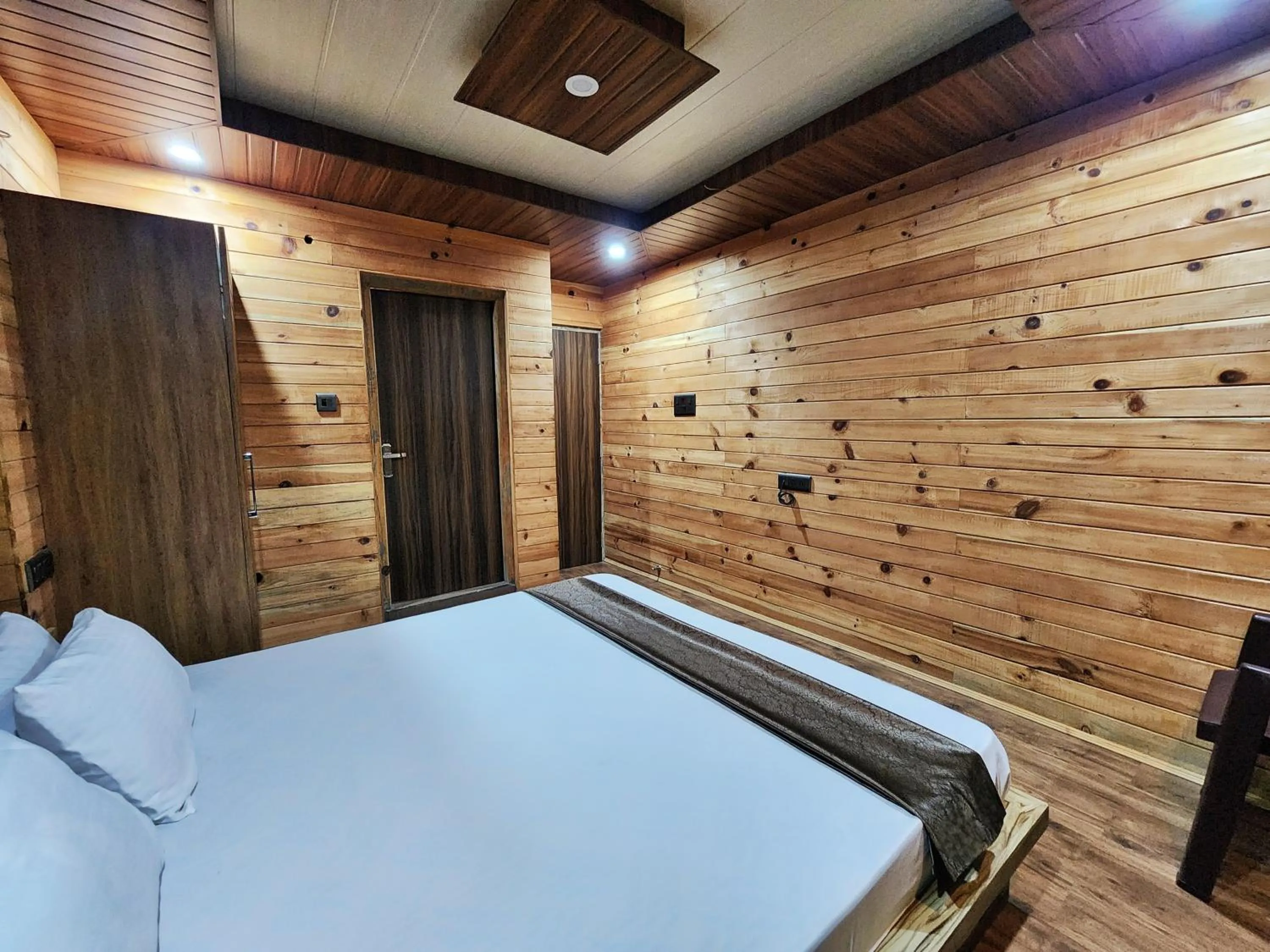 Bed in The White Season Residency