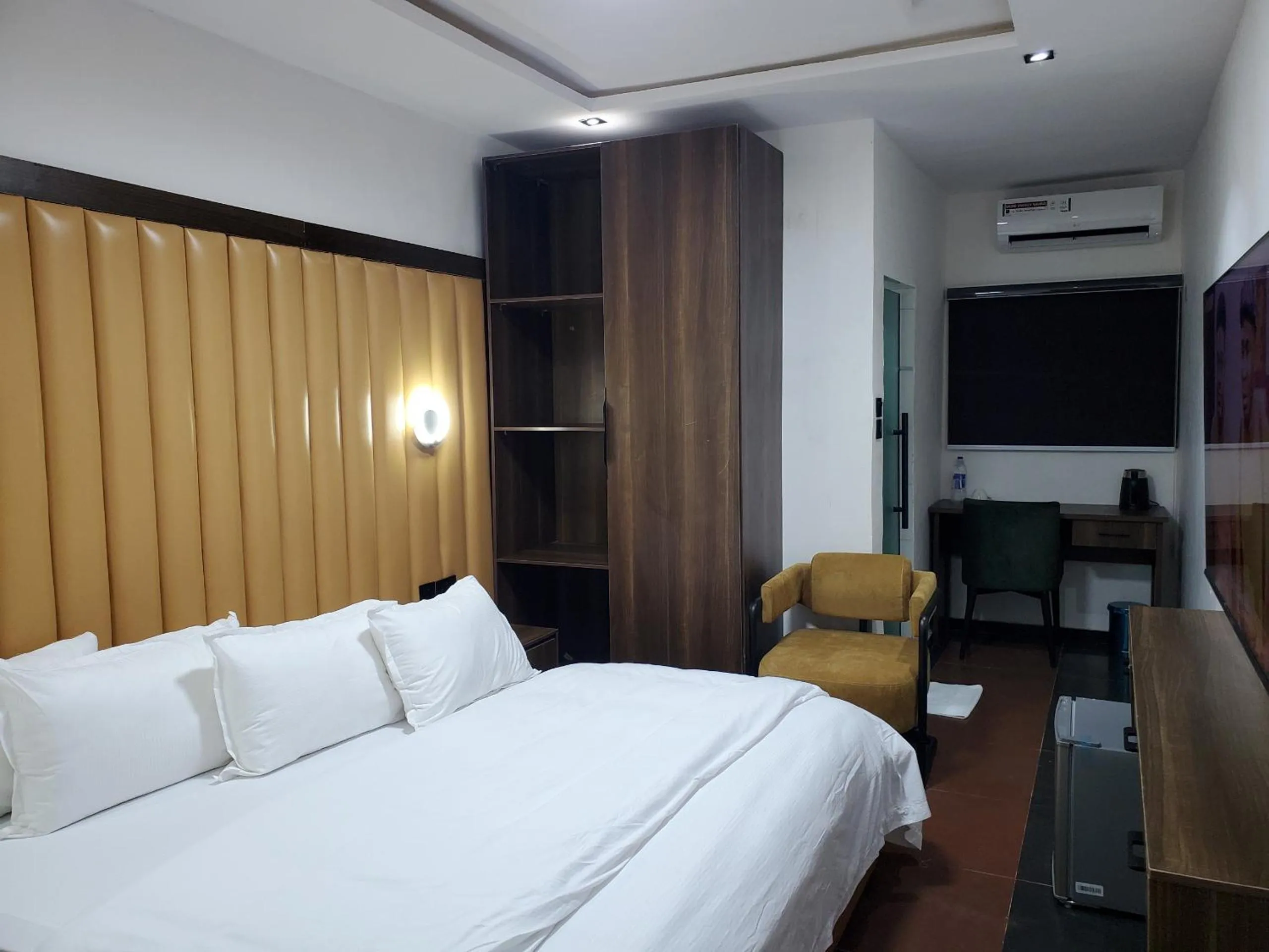 Bed in Hotel Thirty Five