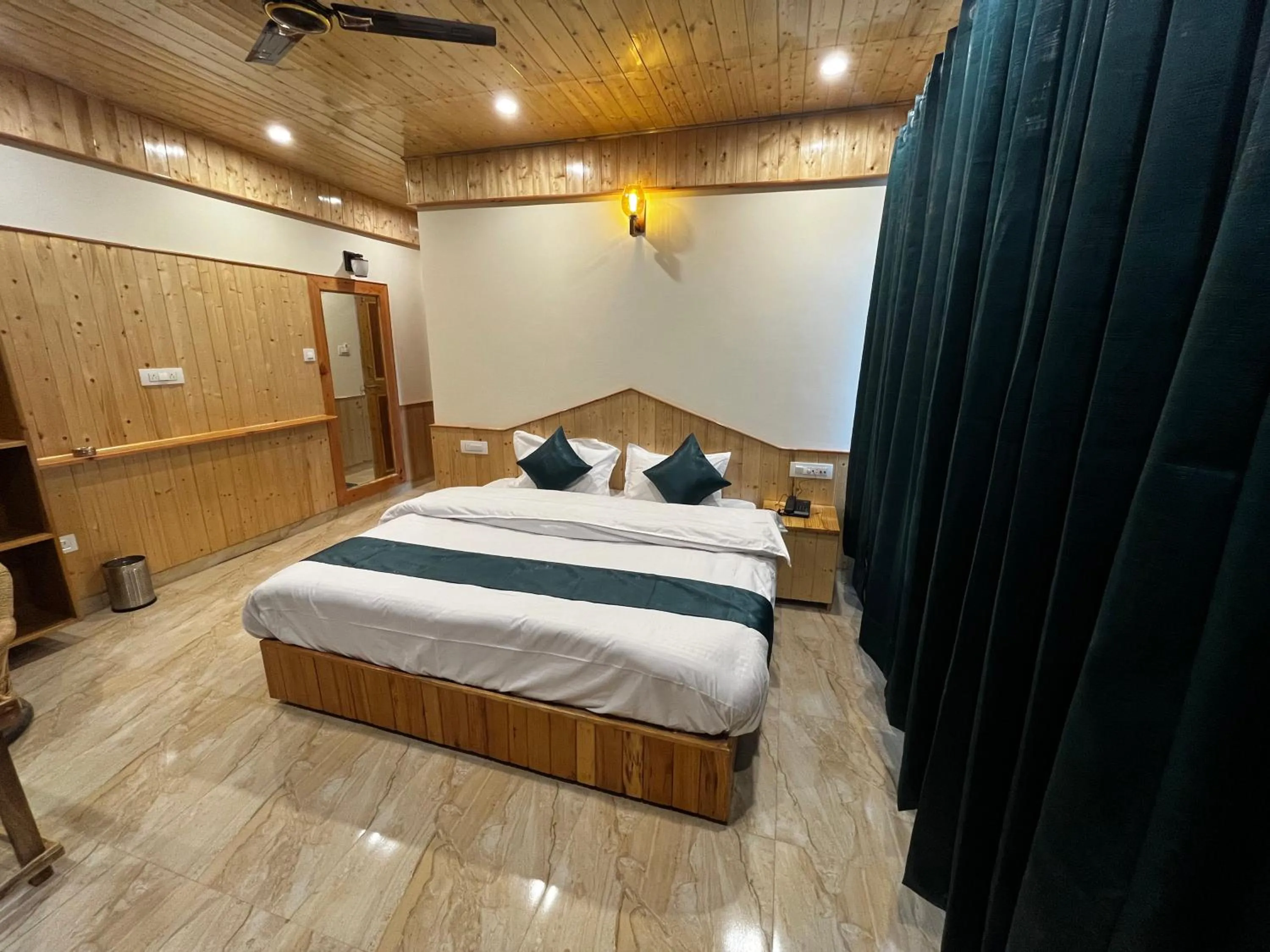 Bedroom, Bed in Hotel Mid Orchard Kasol l River Side -Pure Veg Hotel