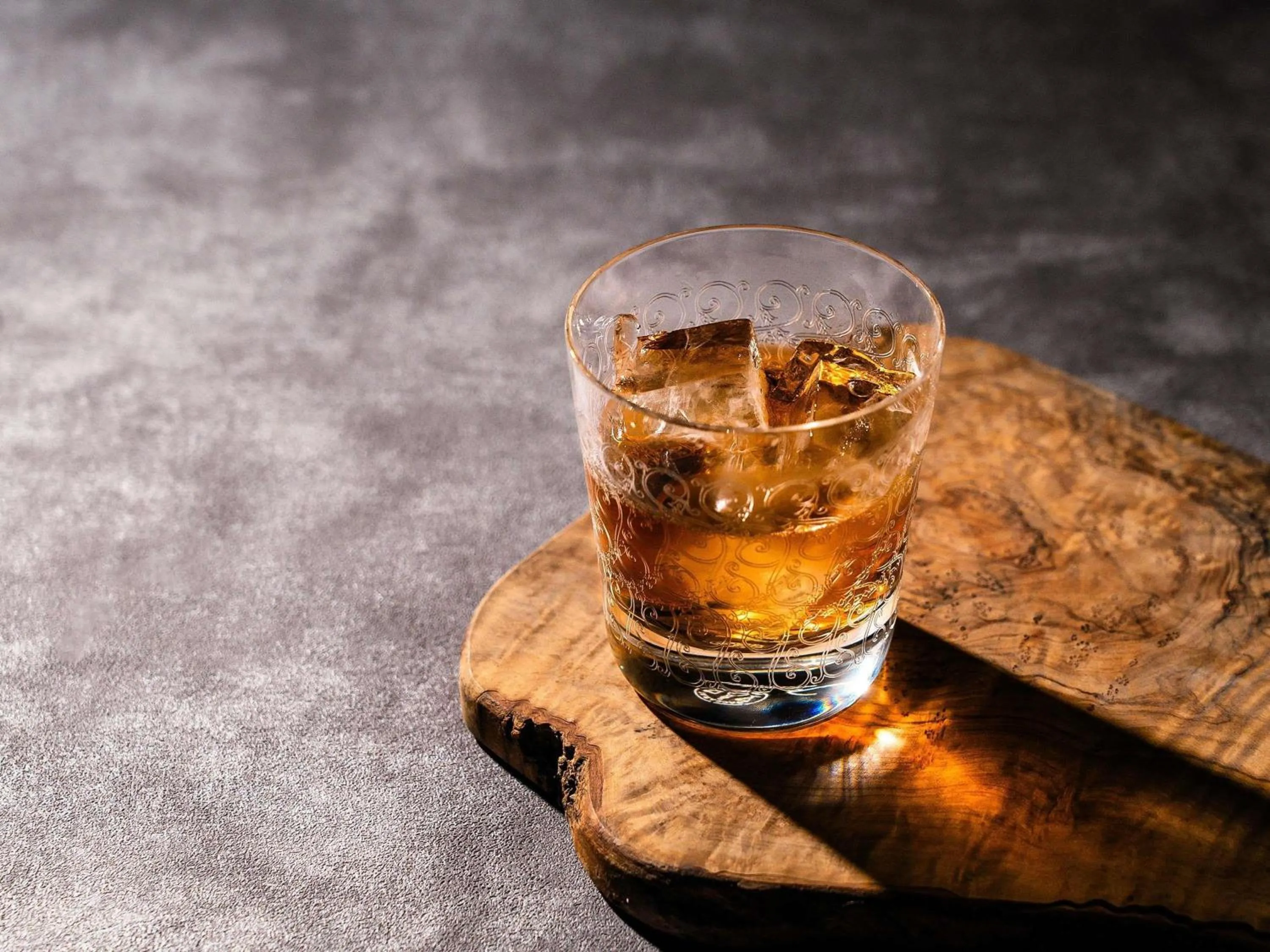 Restaurant/places to eat in Mercure Kochi Tosa Resort & Spa