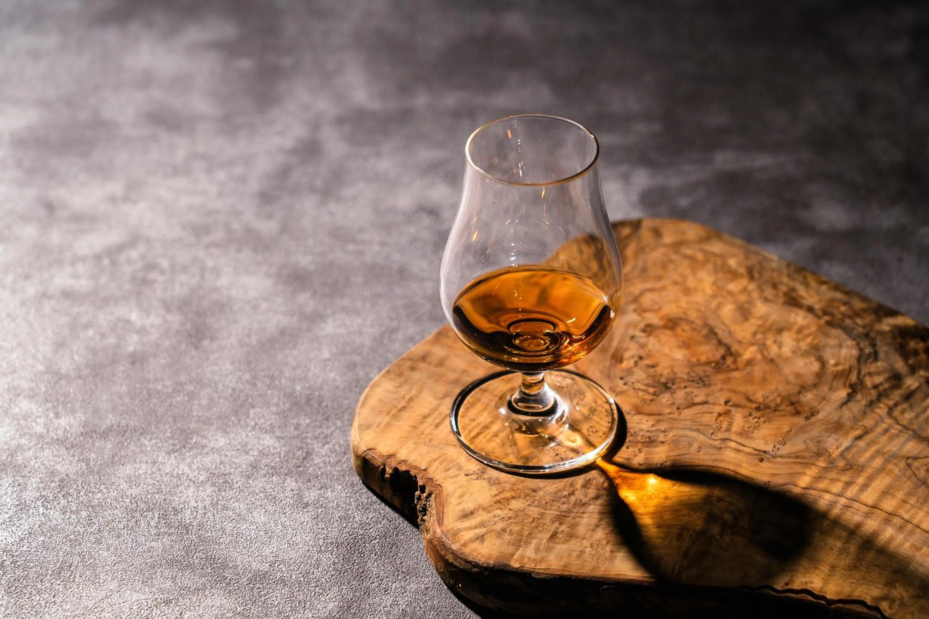 Communal lounge/ TV room in Mercure Kochi Tosa Resort & Spa