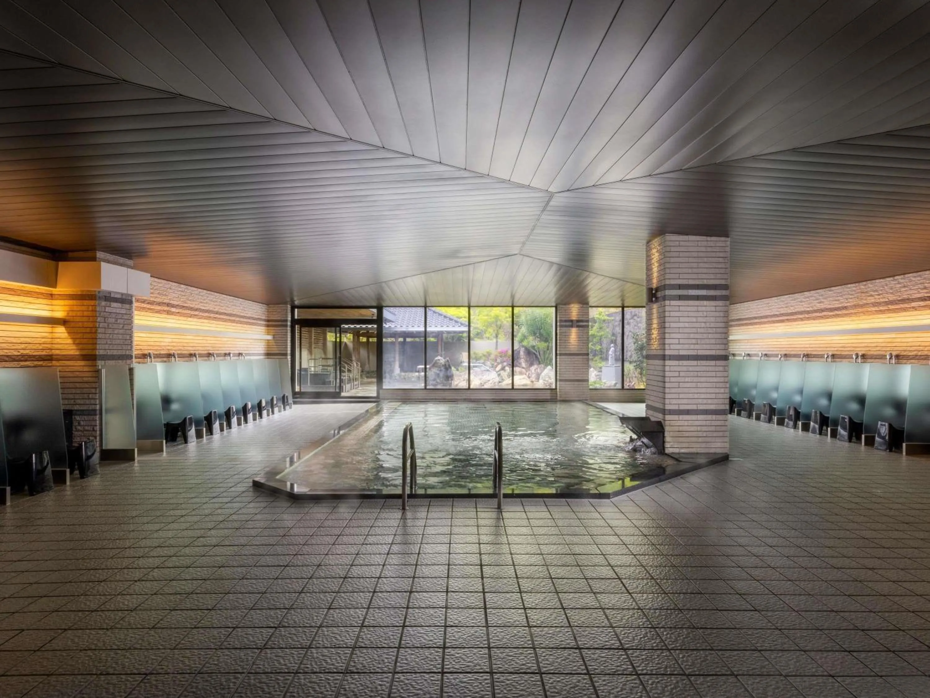 Property building in Mercure Kochi Tosa Resort & Spa