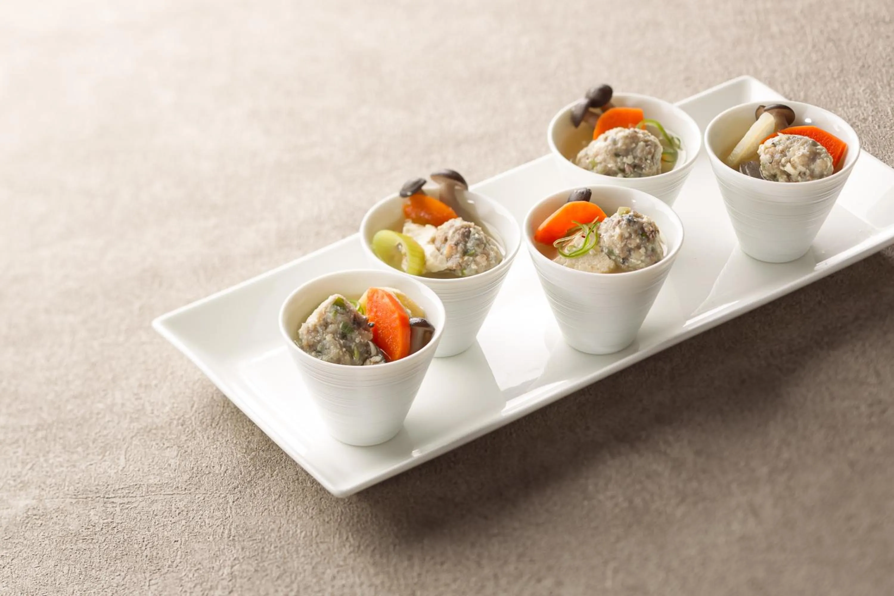 Food and drinks in Mercure Fukuoka Munakata Resort & Spa