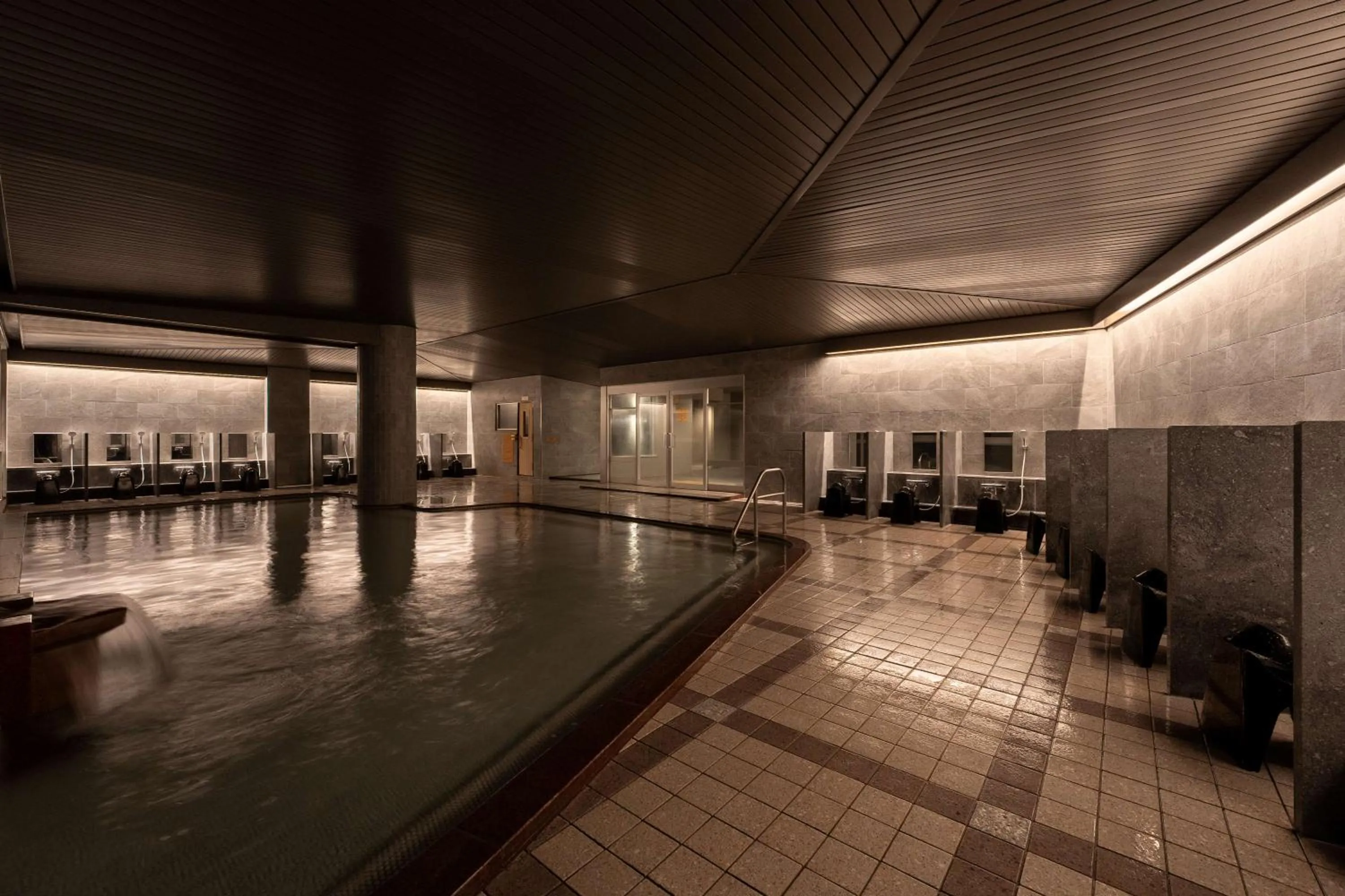 Public Bath in Grand Mercure Beppu Bay Resort & Spa
