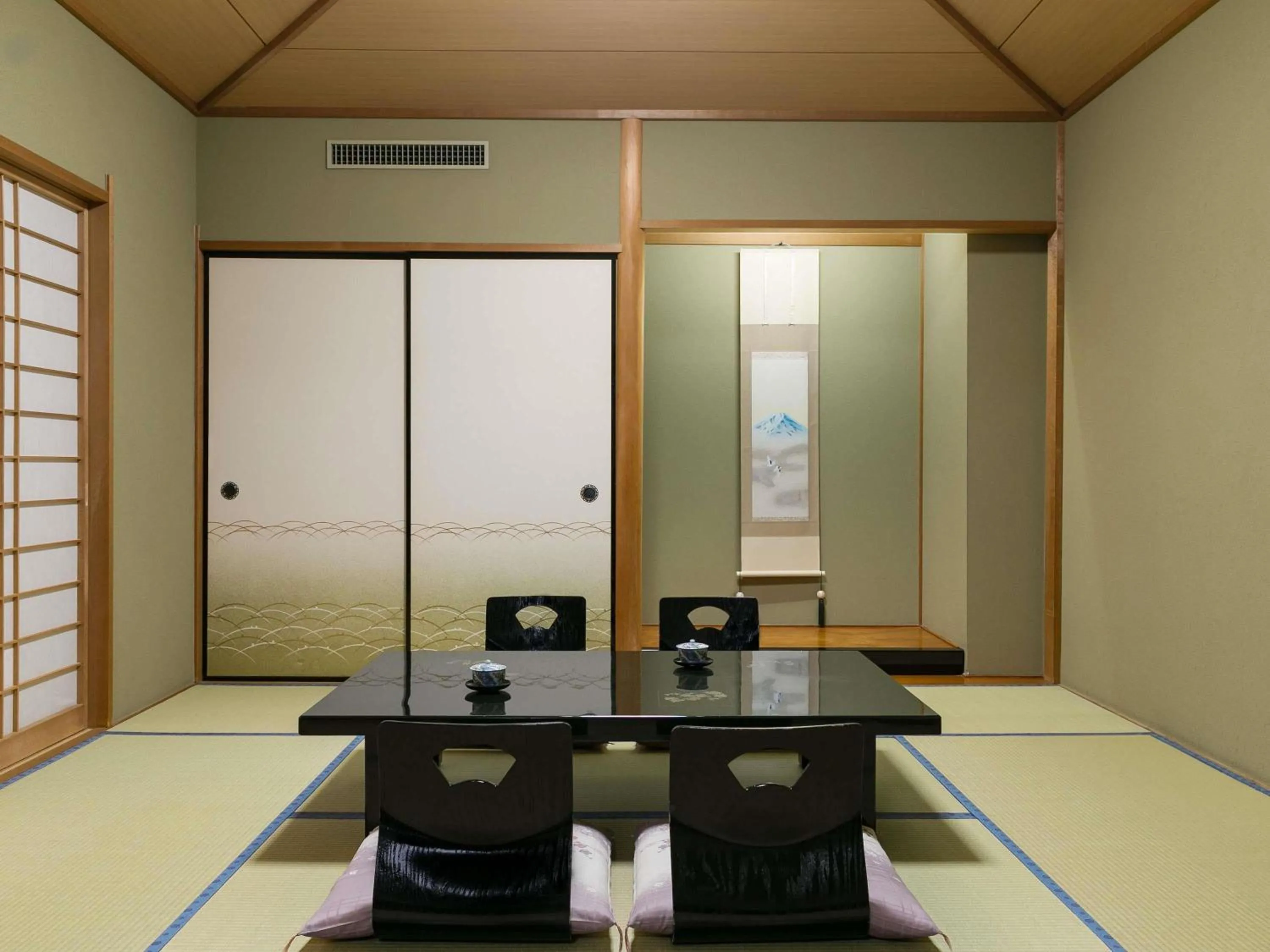 Bedroom in Mercure Nagano Matsushiro Resort & Spa