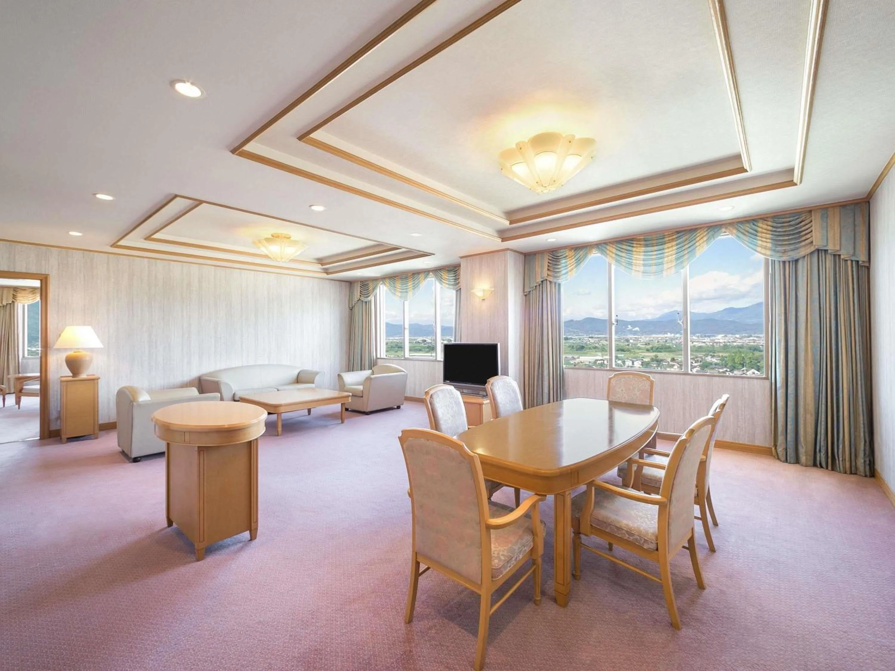 Bedroom in Mercure Nagano Matsushiro Resort & Spa