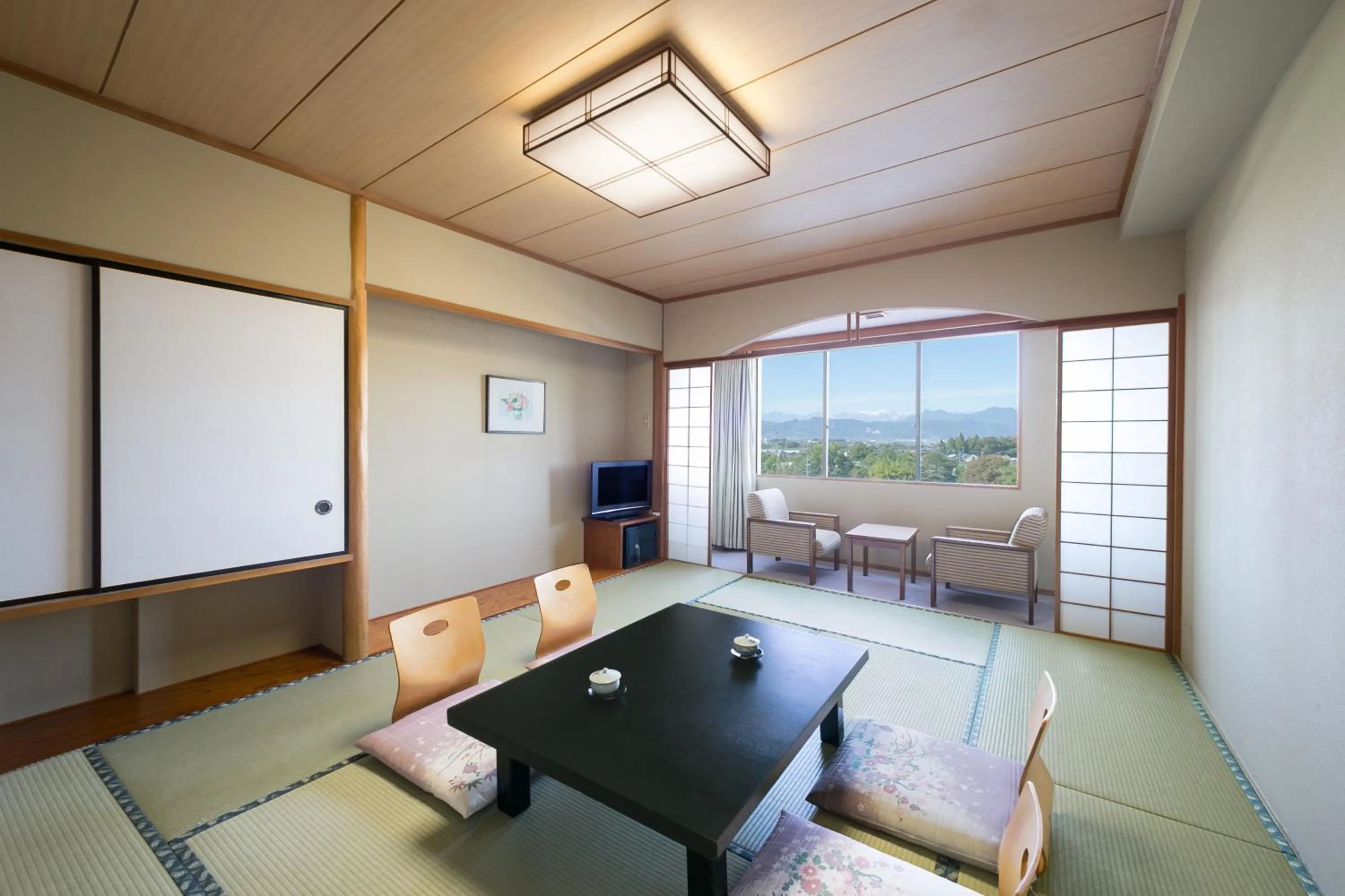 Photo of the whole room in Mercure Nagano Matsushiro Resort & Spa