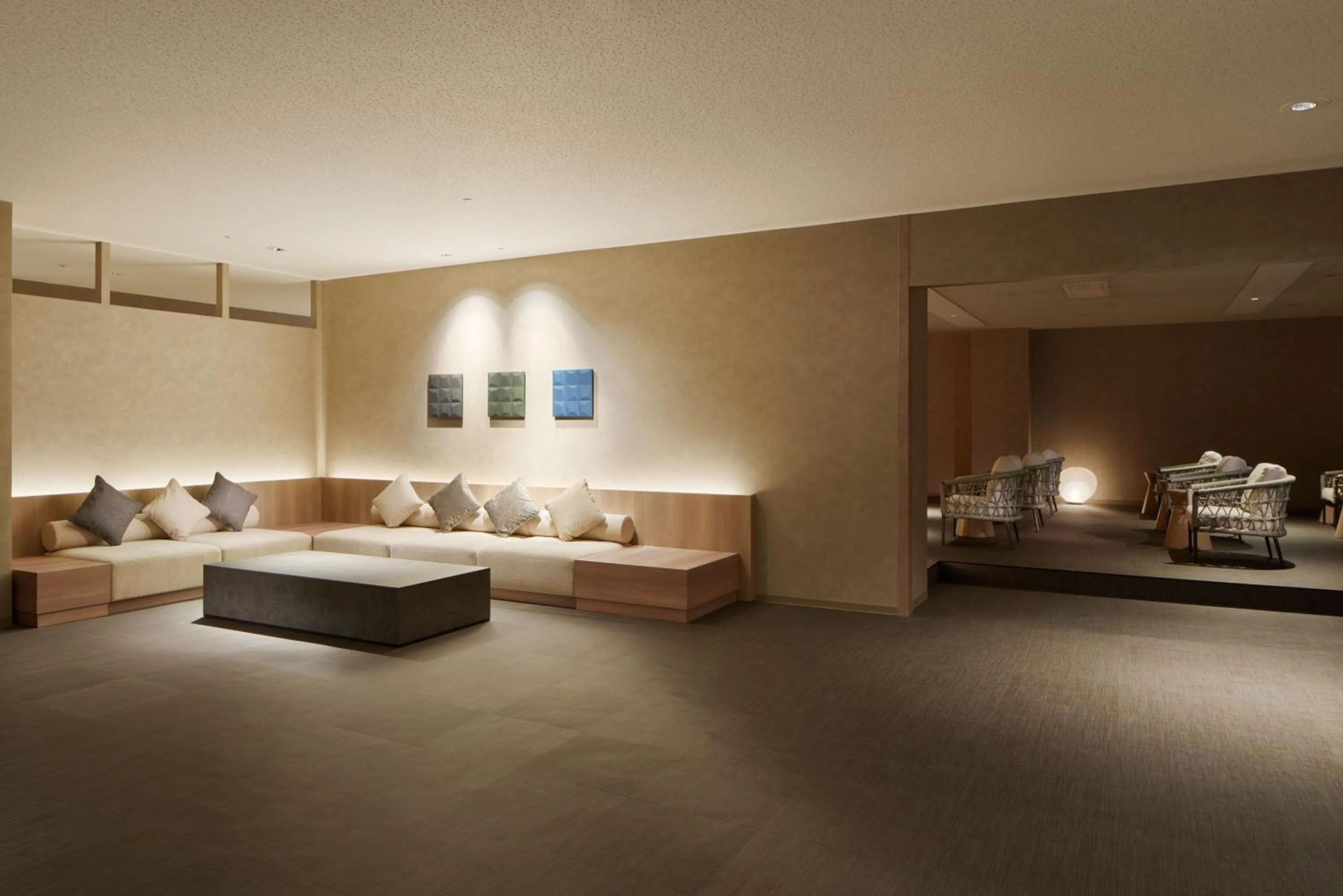 Public Bath, Bed in Grand Mercure Lake Biwa Resort & Spa