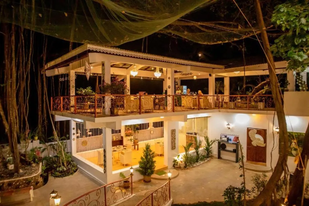 Patio in Vibes Inn Singing Tree