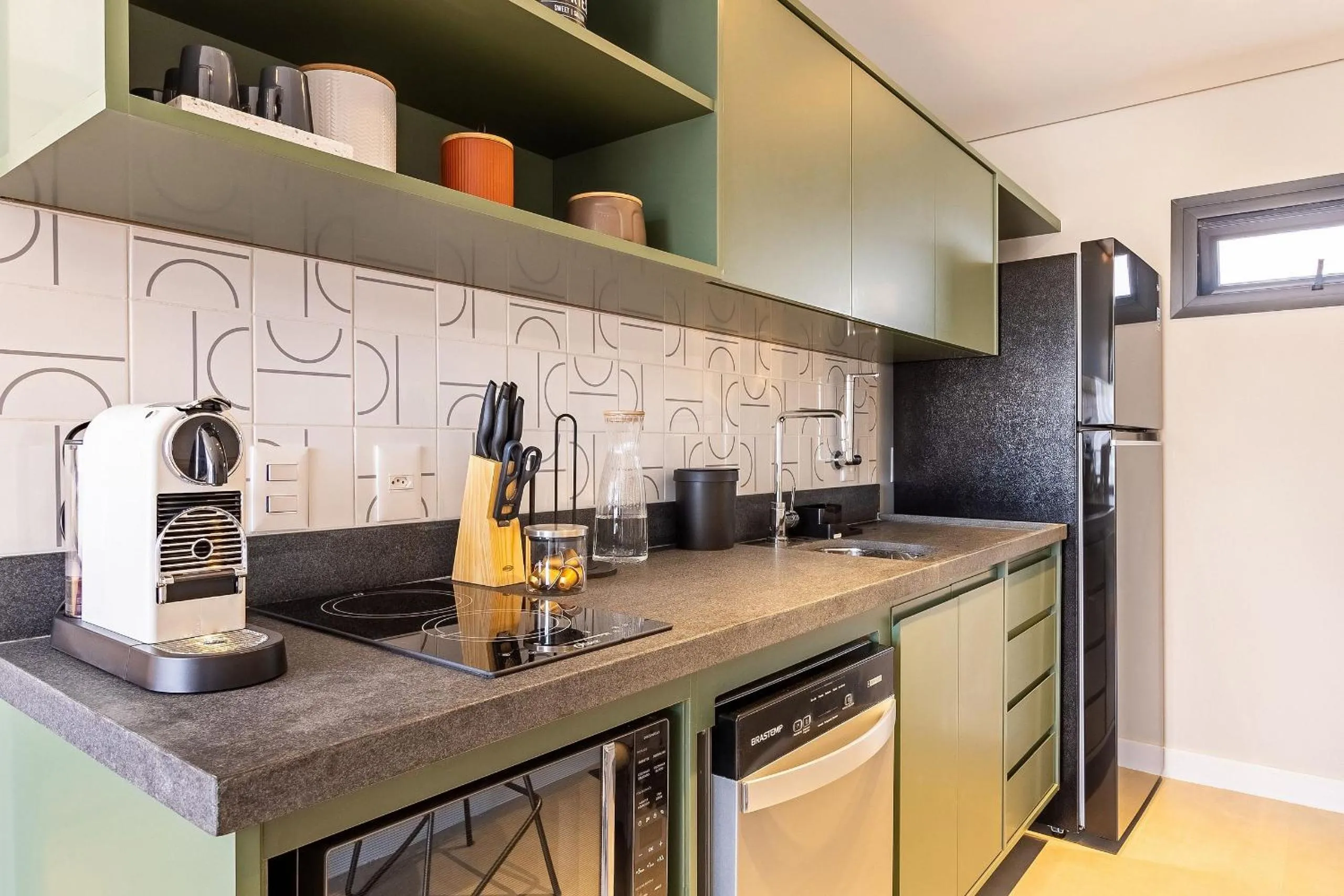 Kitchen or kitchenette in Pop Grafite