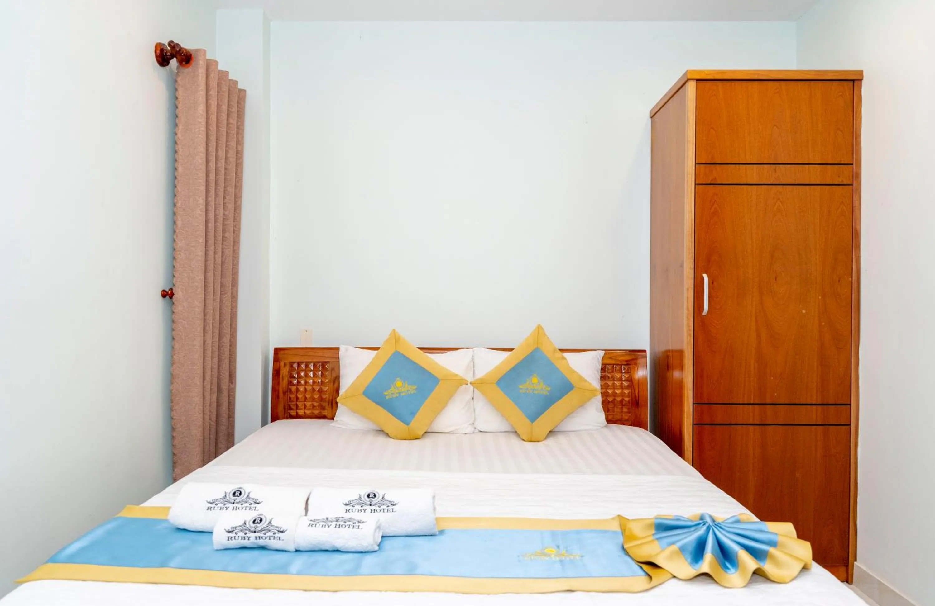 Bed in TNH Hotel Vung Tau