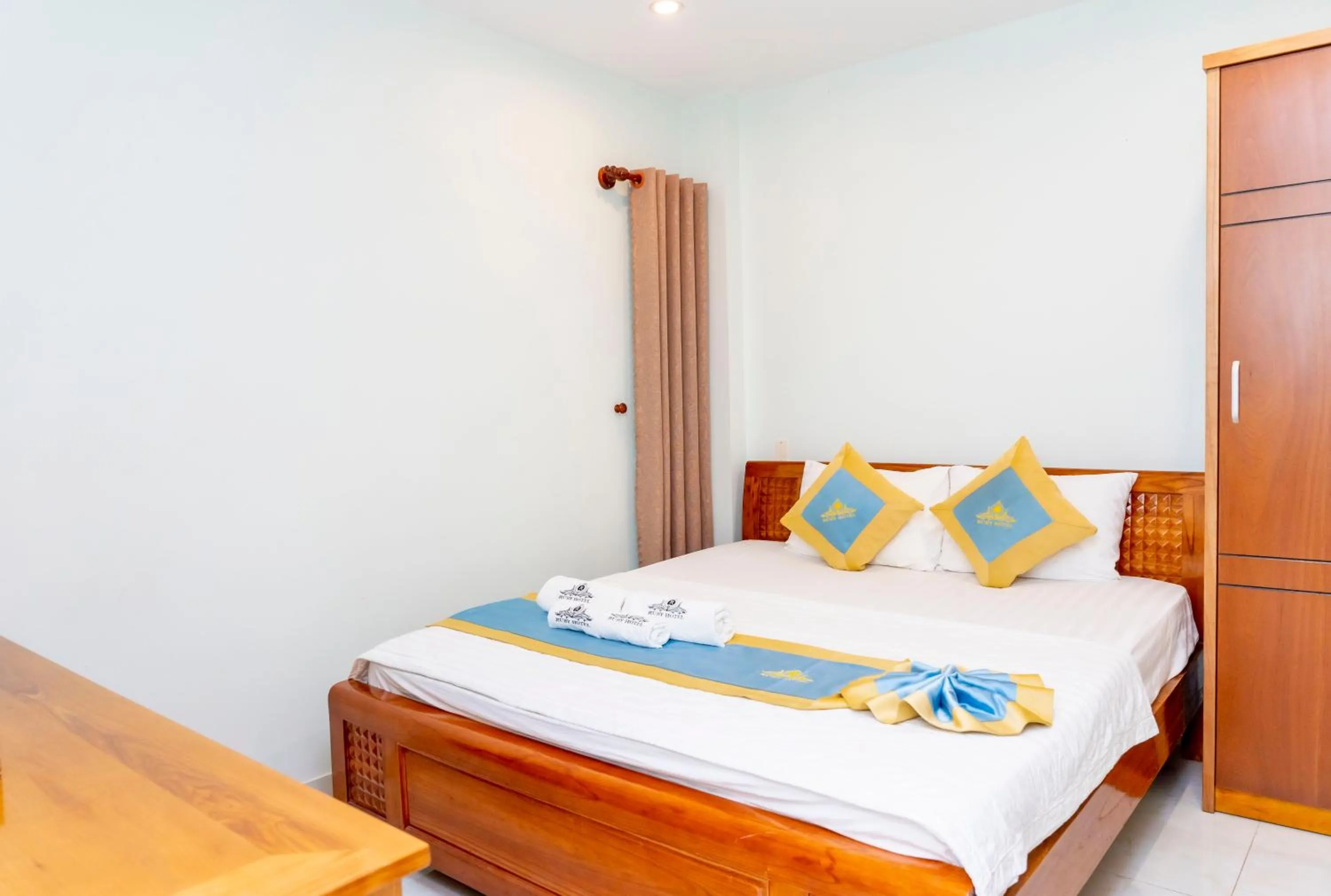 Bed in TNH Hotel Vung Tau