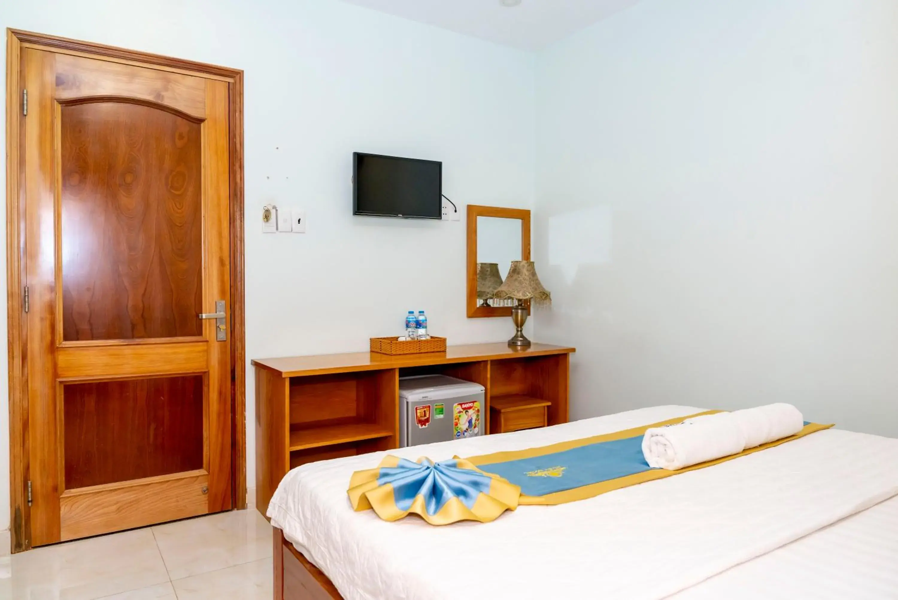 Superior King Room in TNH Hotel Vung Tau Superior King Room in TNH Hotel Vung Tau