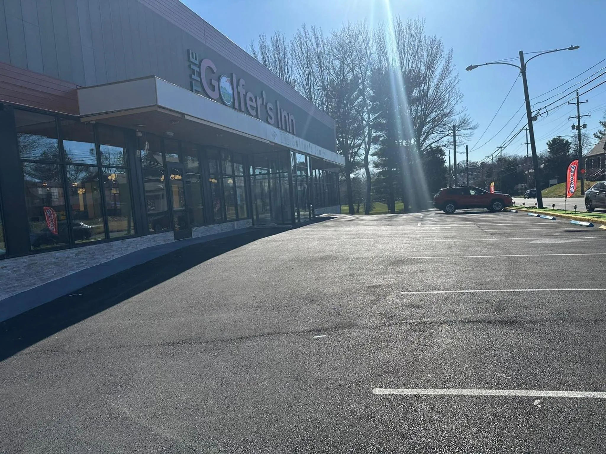 Facade/entrance in THE GOLFERS INN